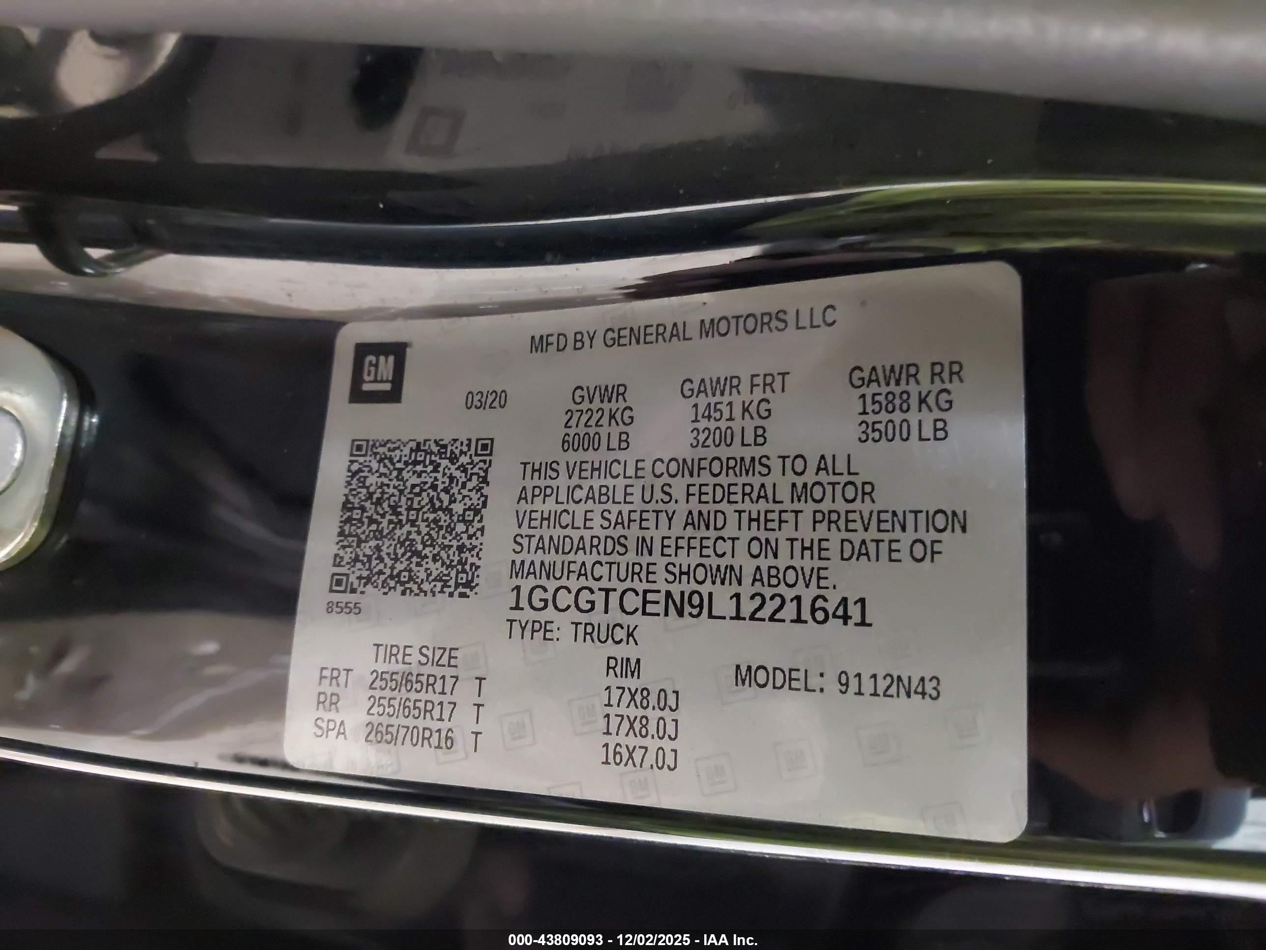 CHEVROLET COLORADO image 9