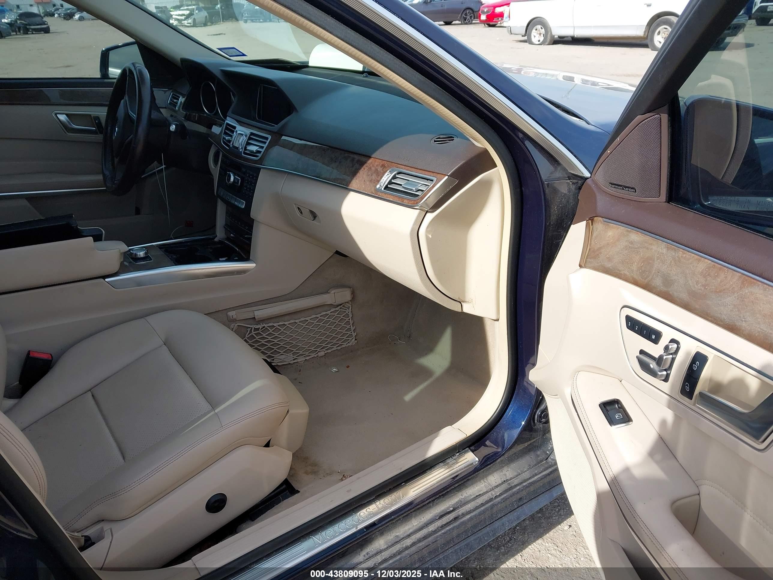 MERCEDES-BENZ E image 5
