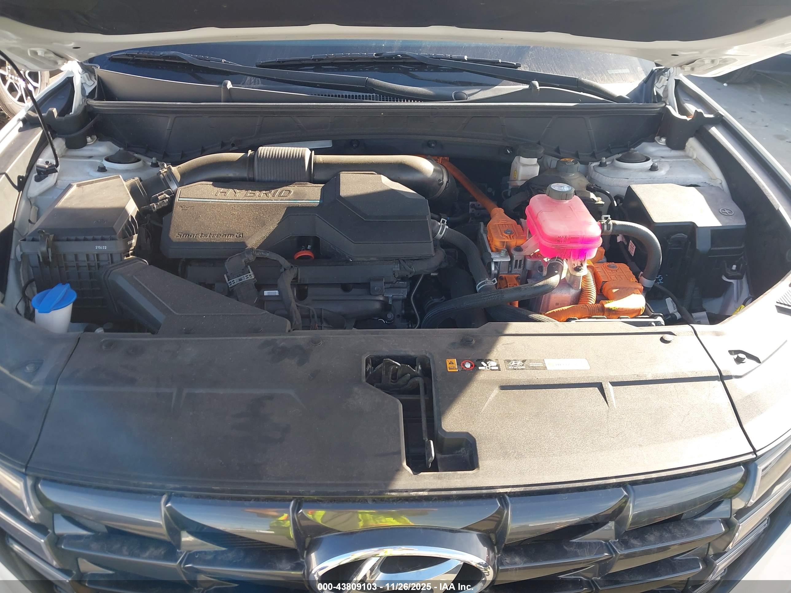 HYUNDAI TUCSON image 10