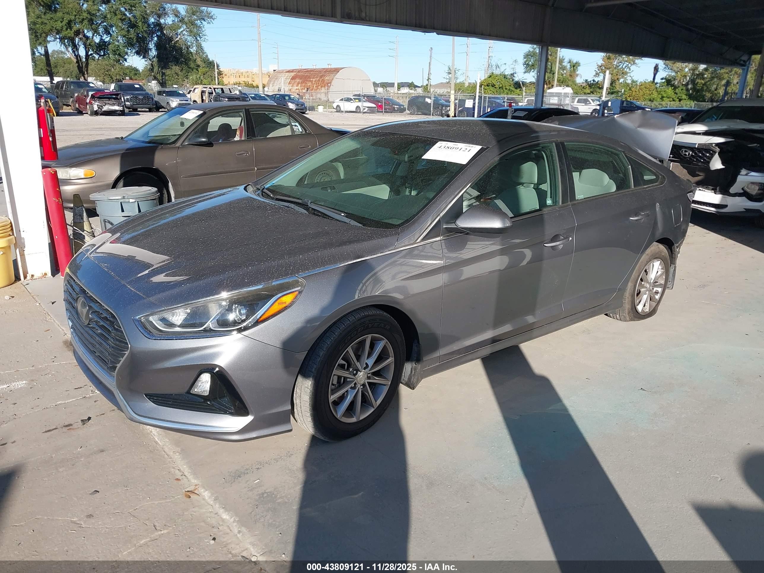 HYUNDAI SONATA image 2