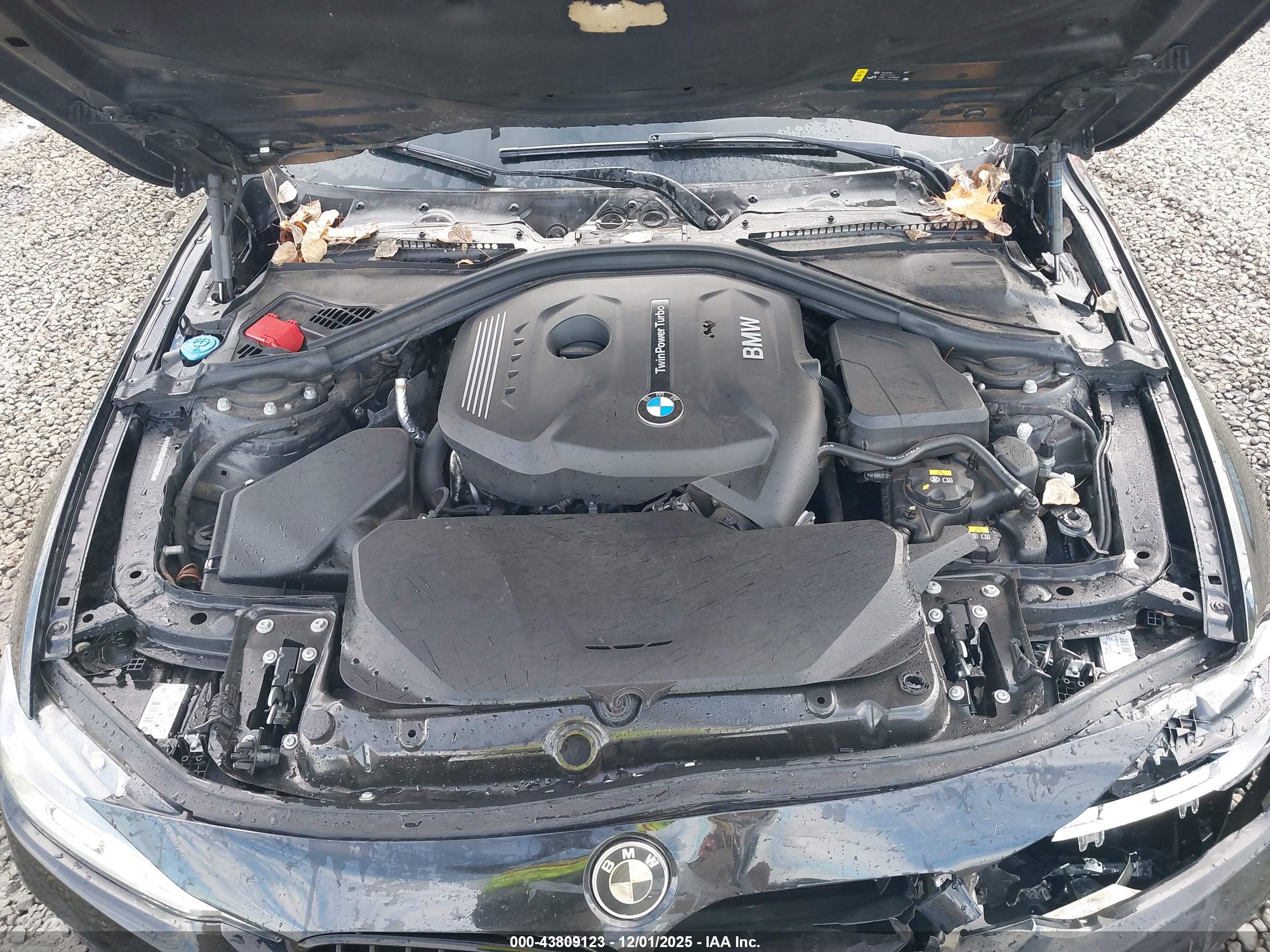 BMW 330I image 10