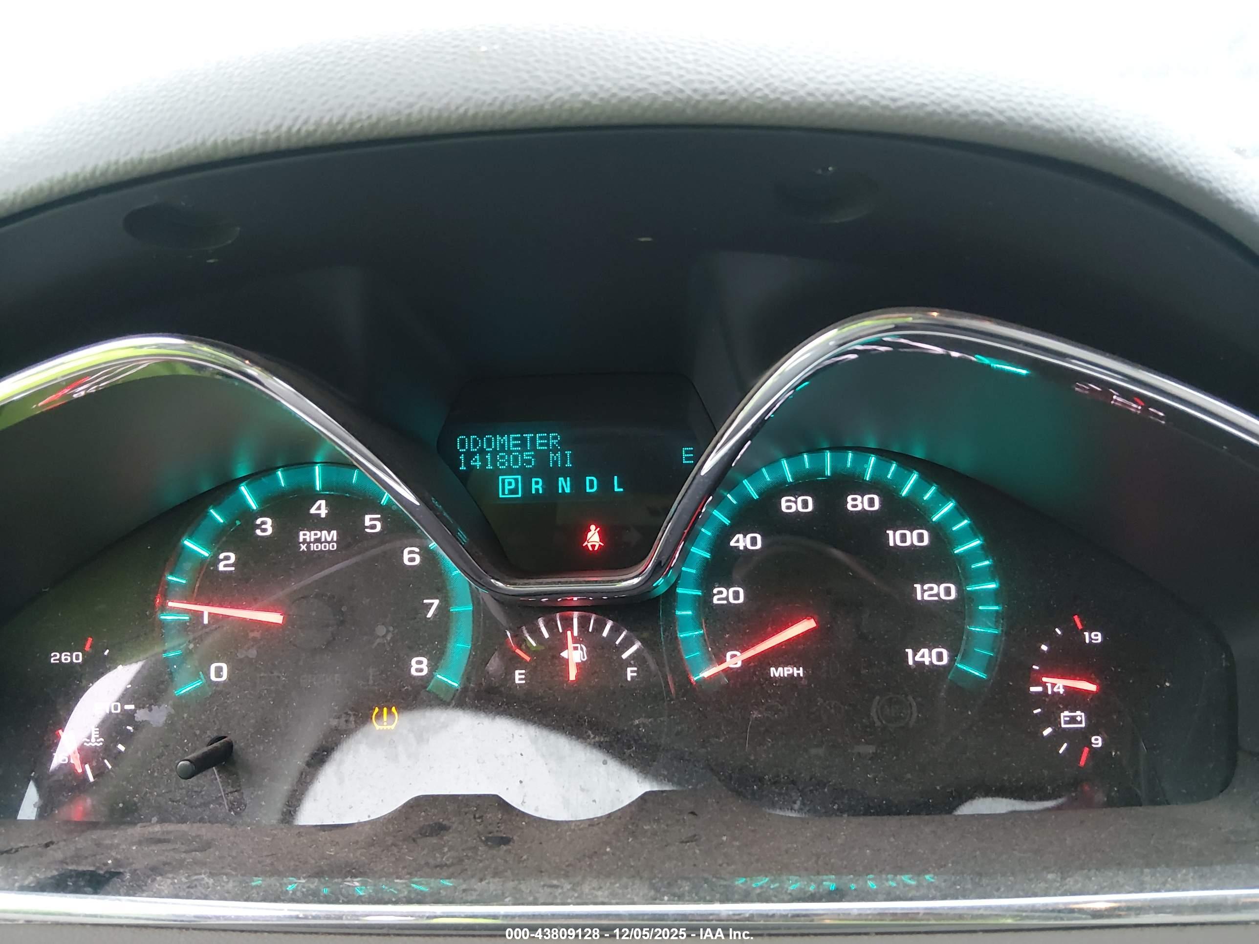 CHEVROLET TRAVERSE image 7