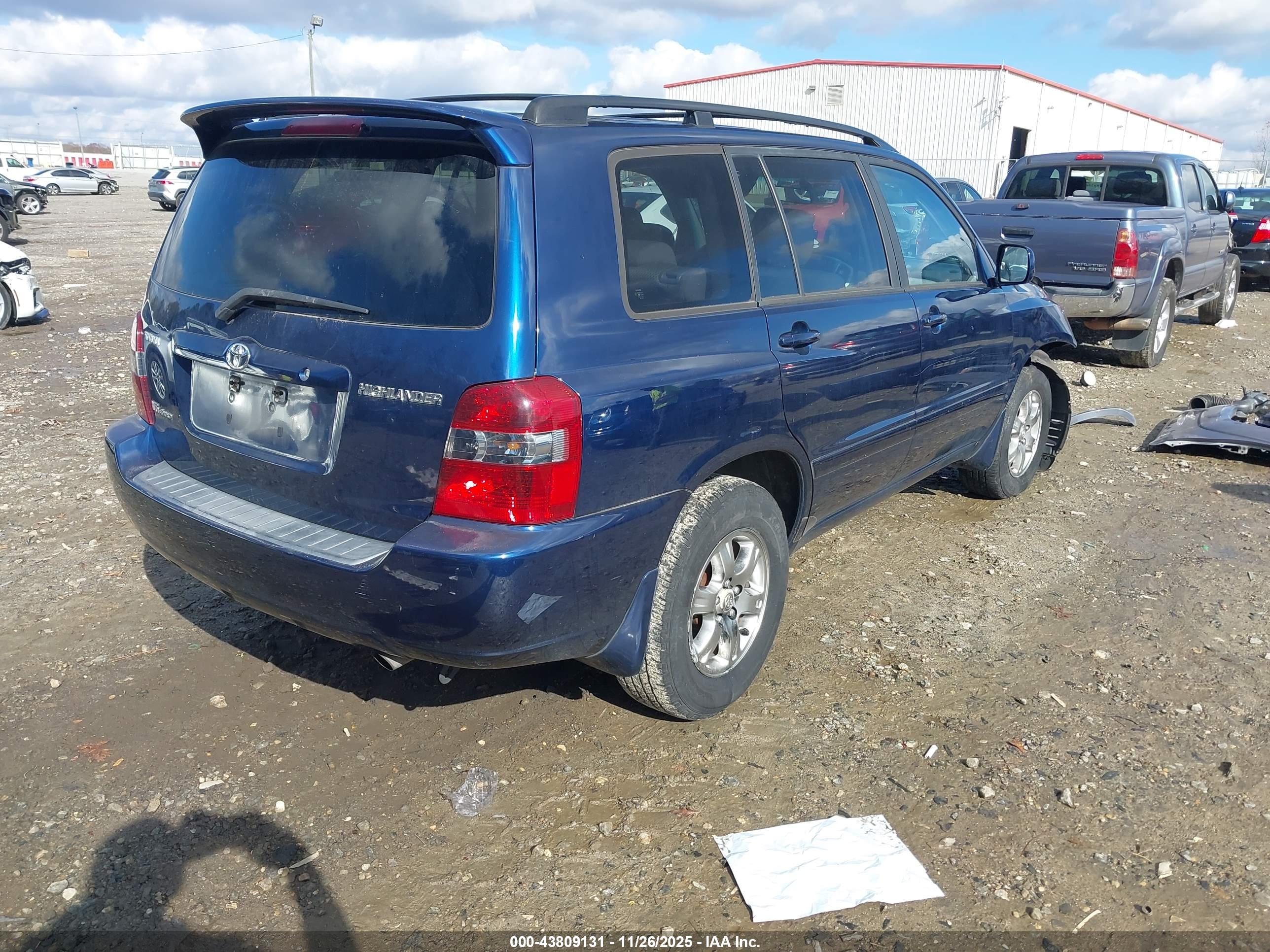 TOYOTA HIGHLANDER image 4