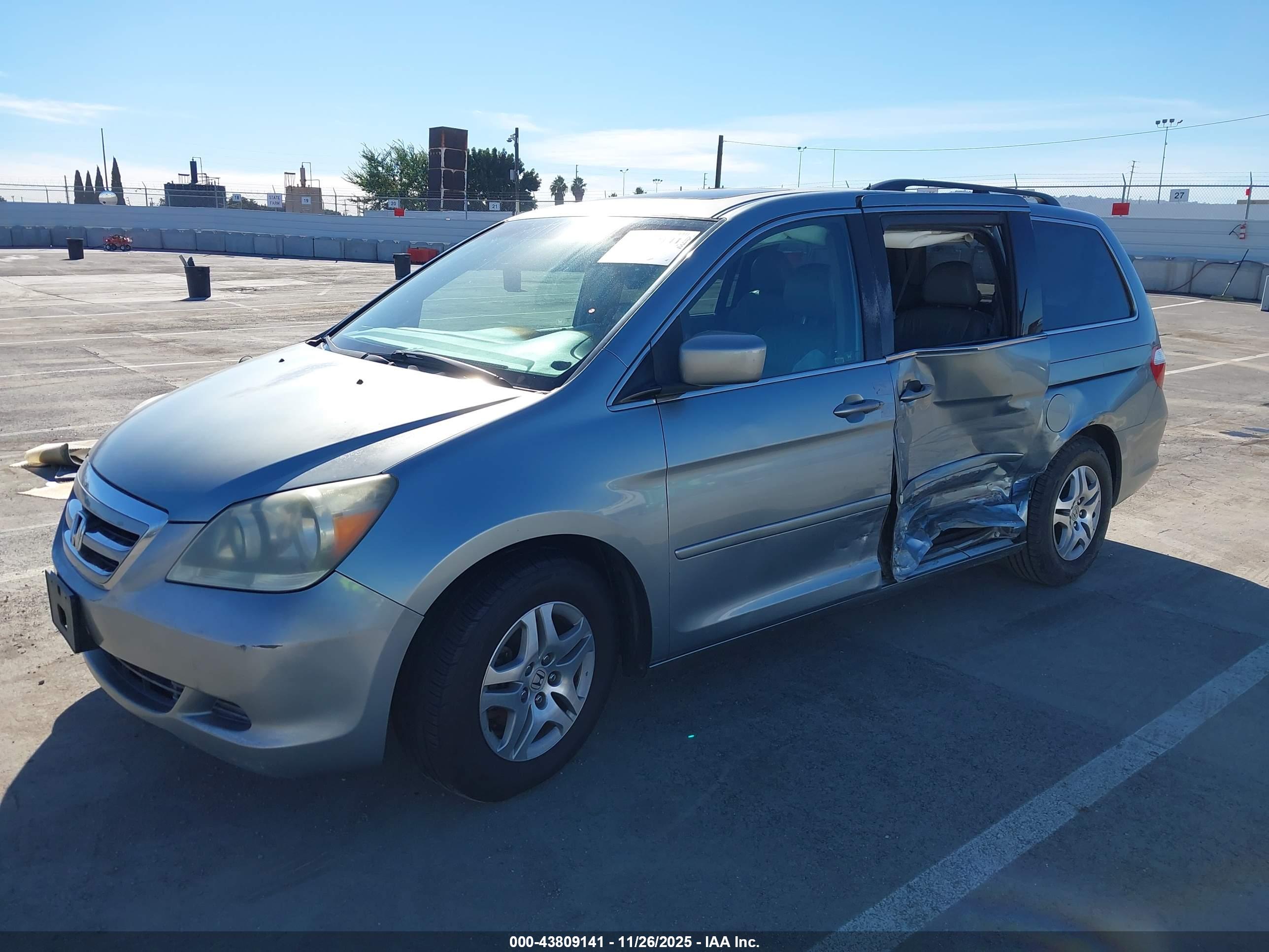 HONDA ODYSSEY image 2