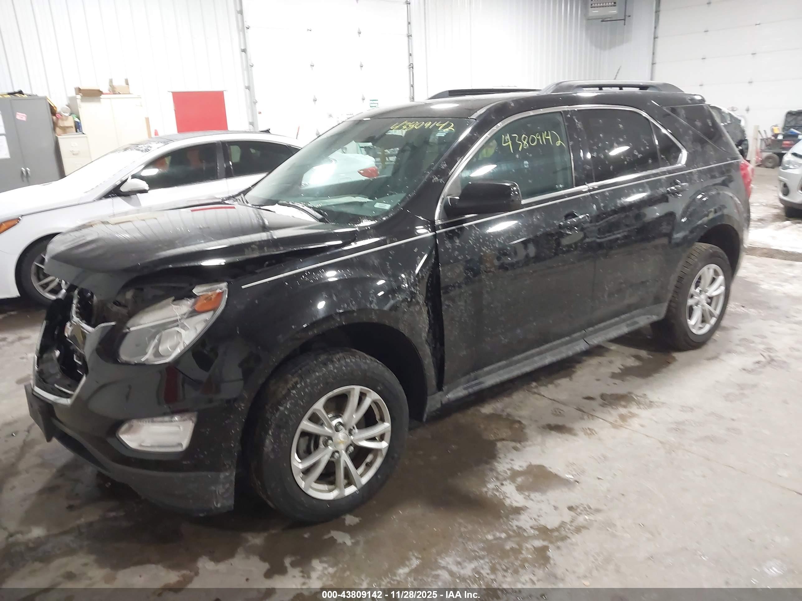 CHEVROLET EQUINOX image 2