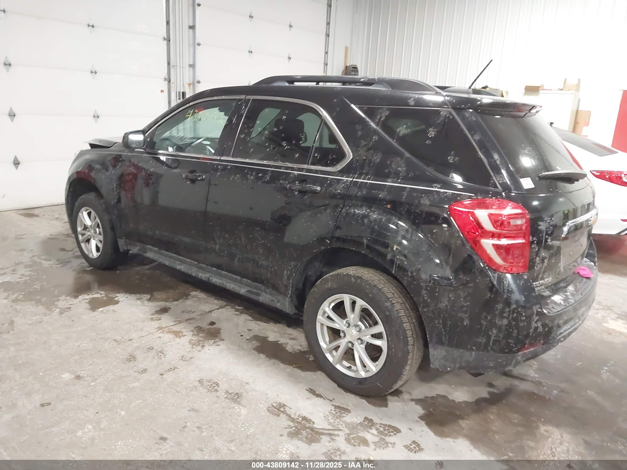 CHEVROLET EQUINOX image 3