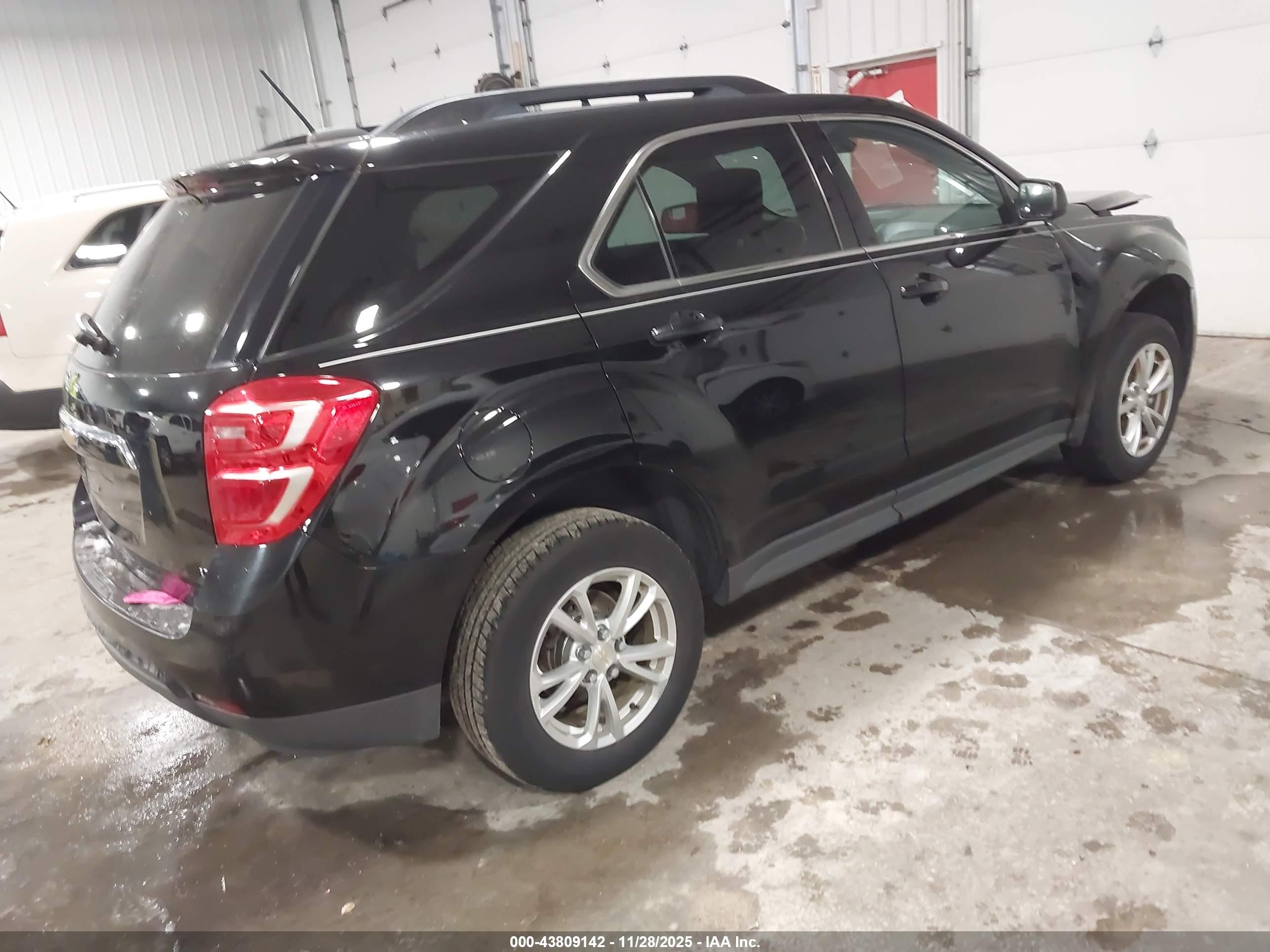 CHEVROLET EQUINOX image 4