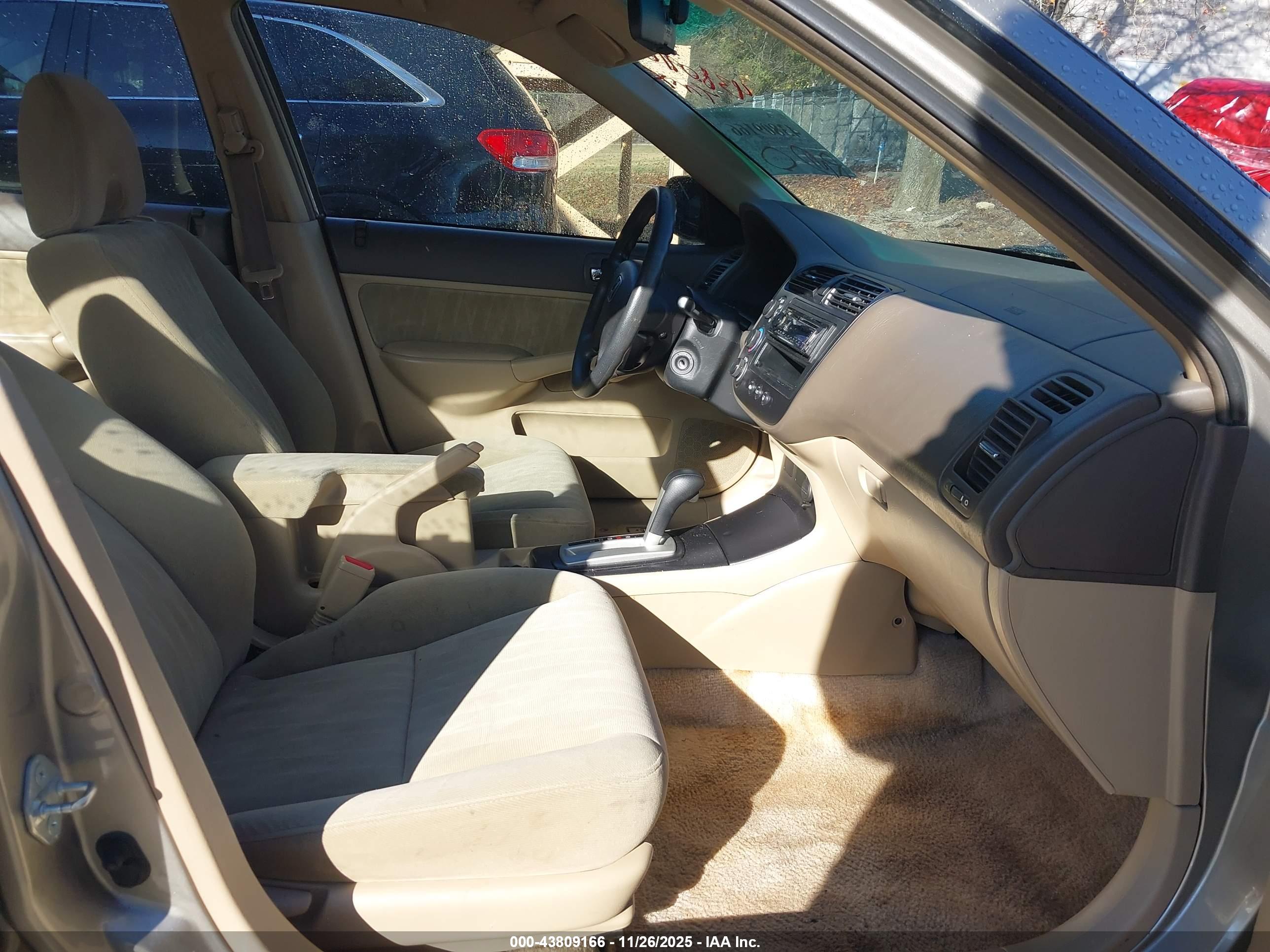 HONDA CIVIC image 5