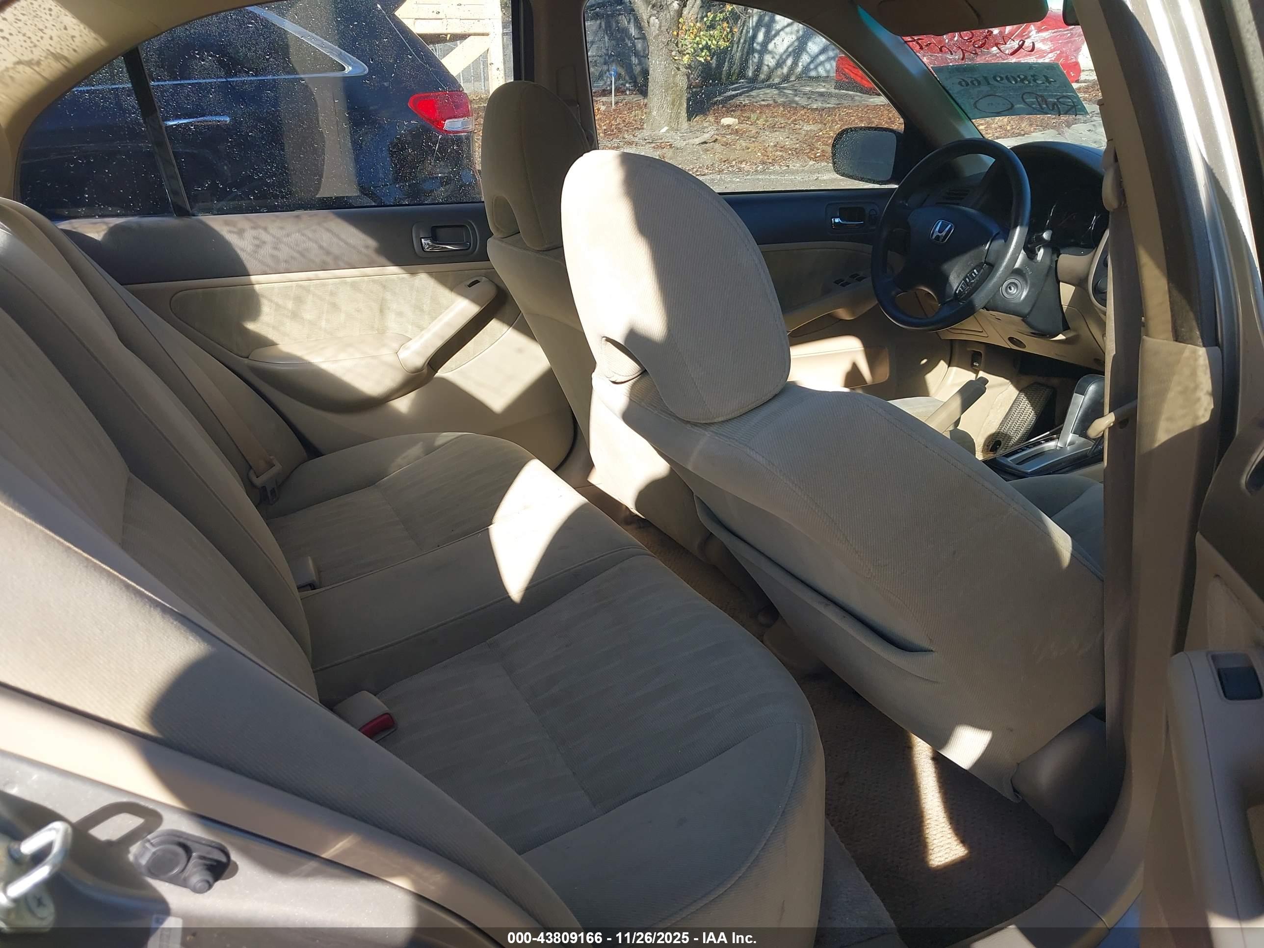 HONDA CIVIC image 8