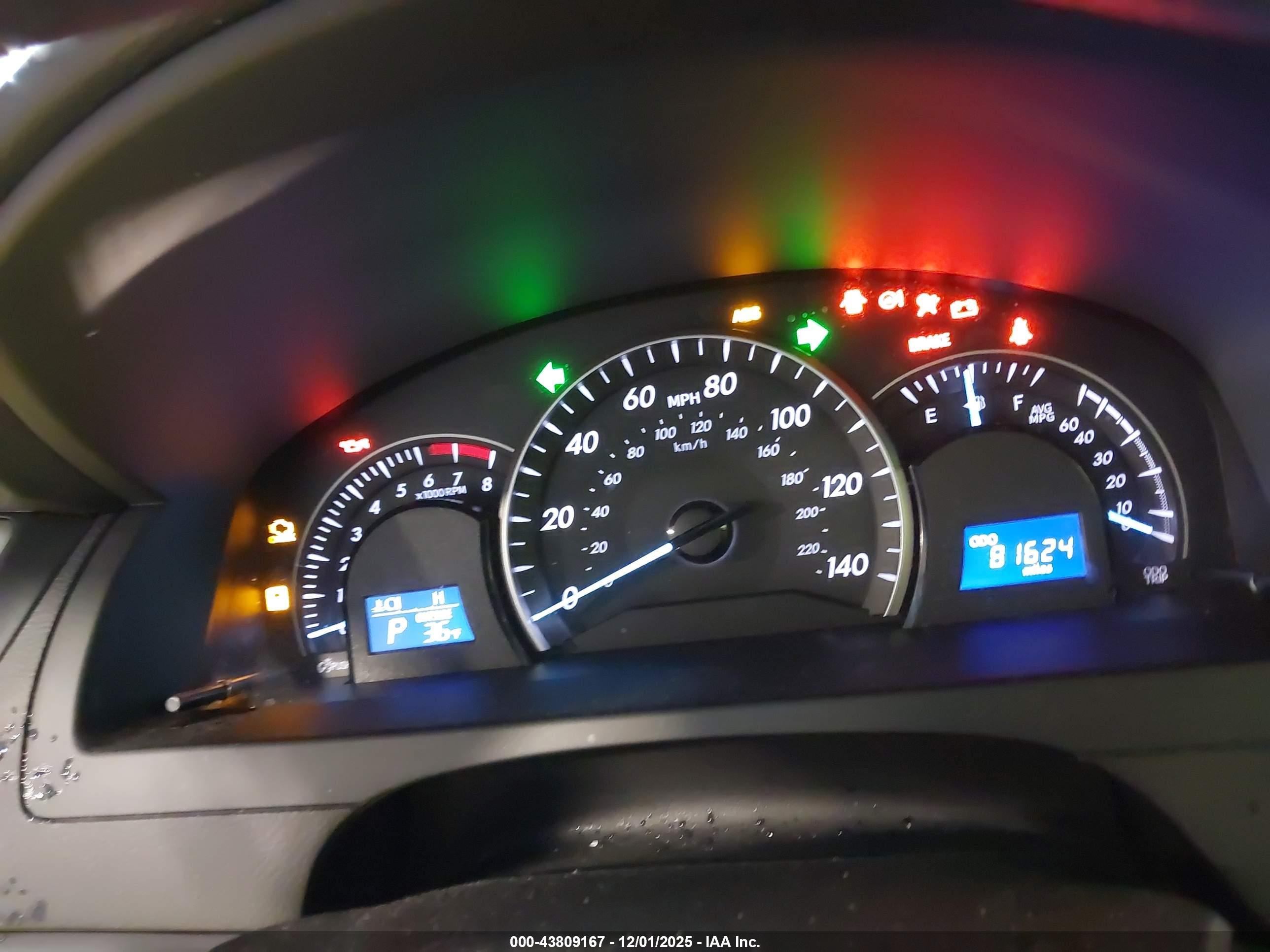 TOYOTA CAMRY image 7