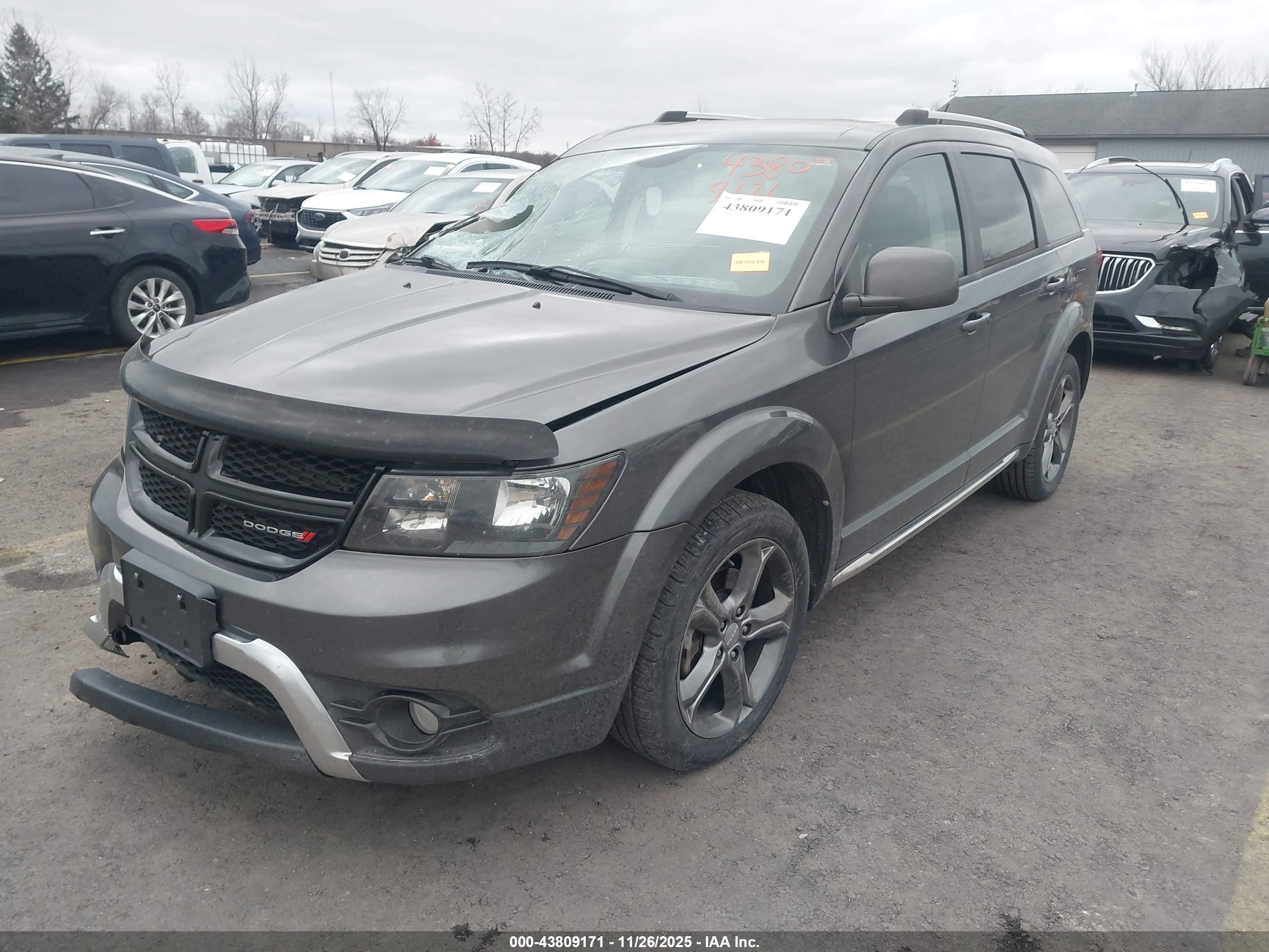DODGE JOURNEY image 2