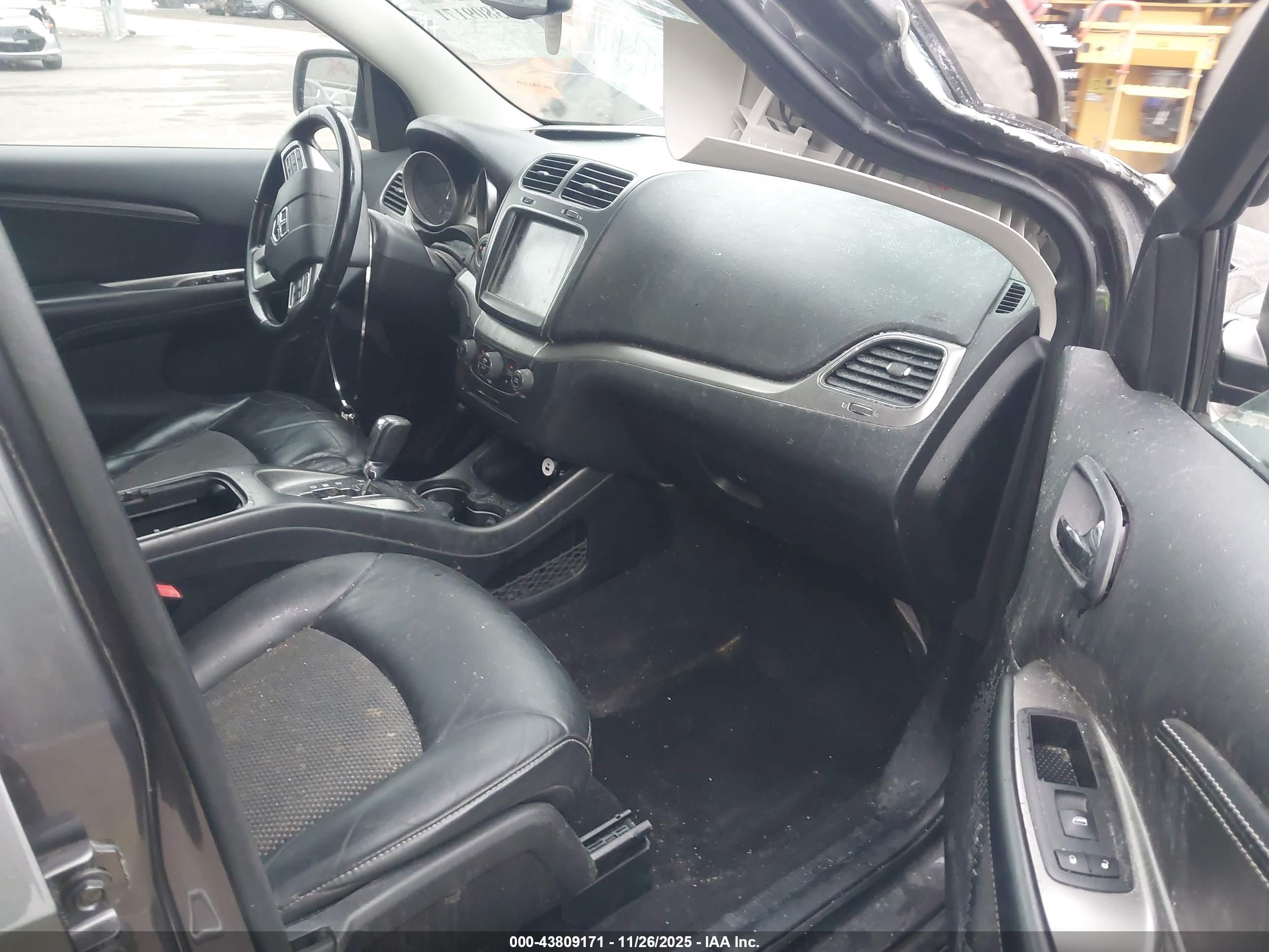 DODGE JOURNEY image 5