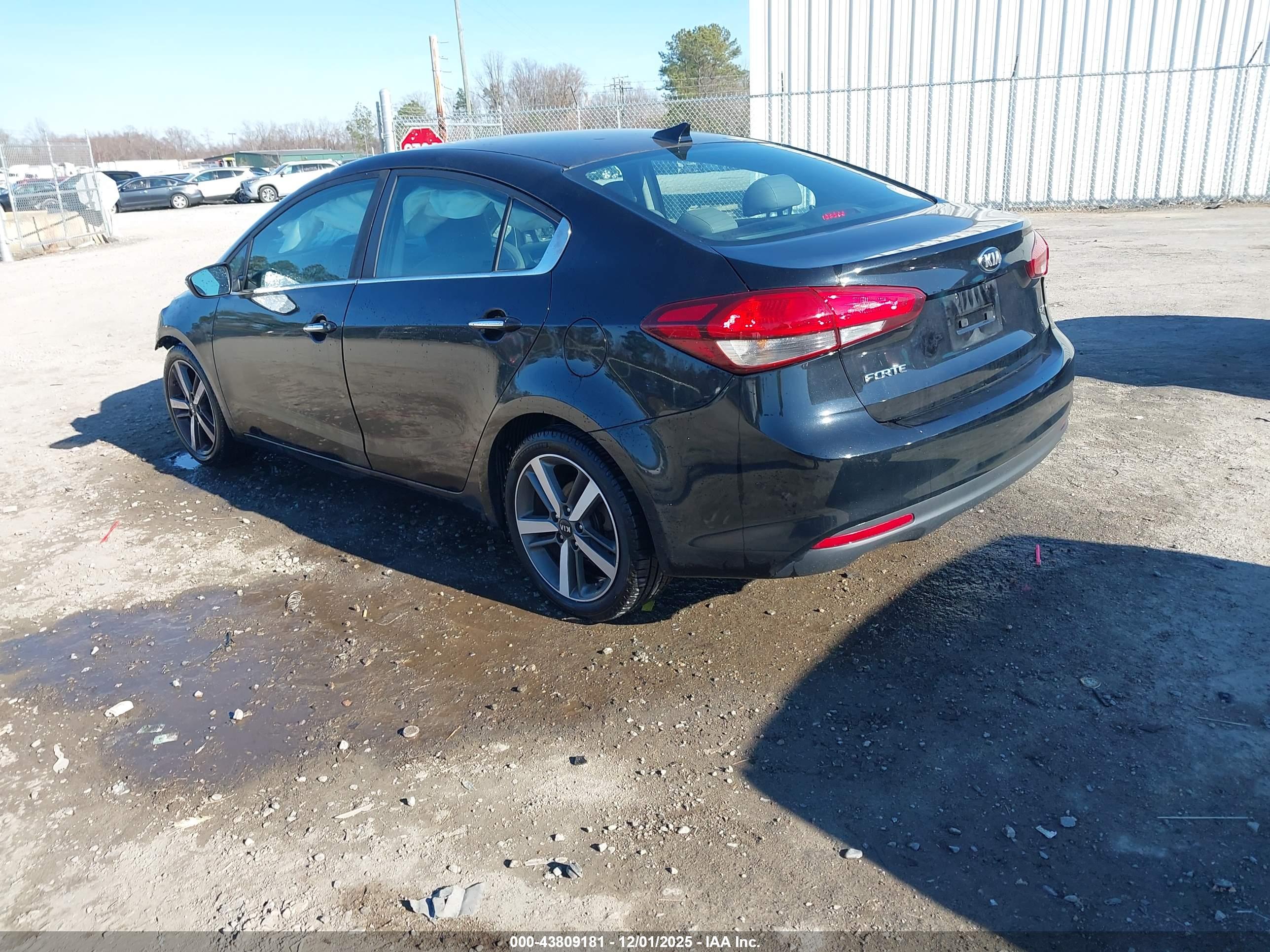 KIA FORTE image 3
