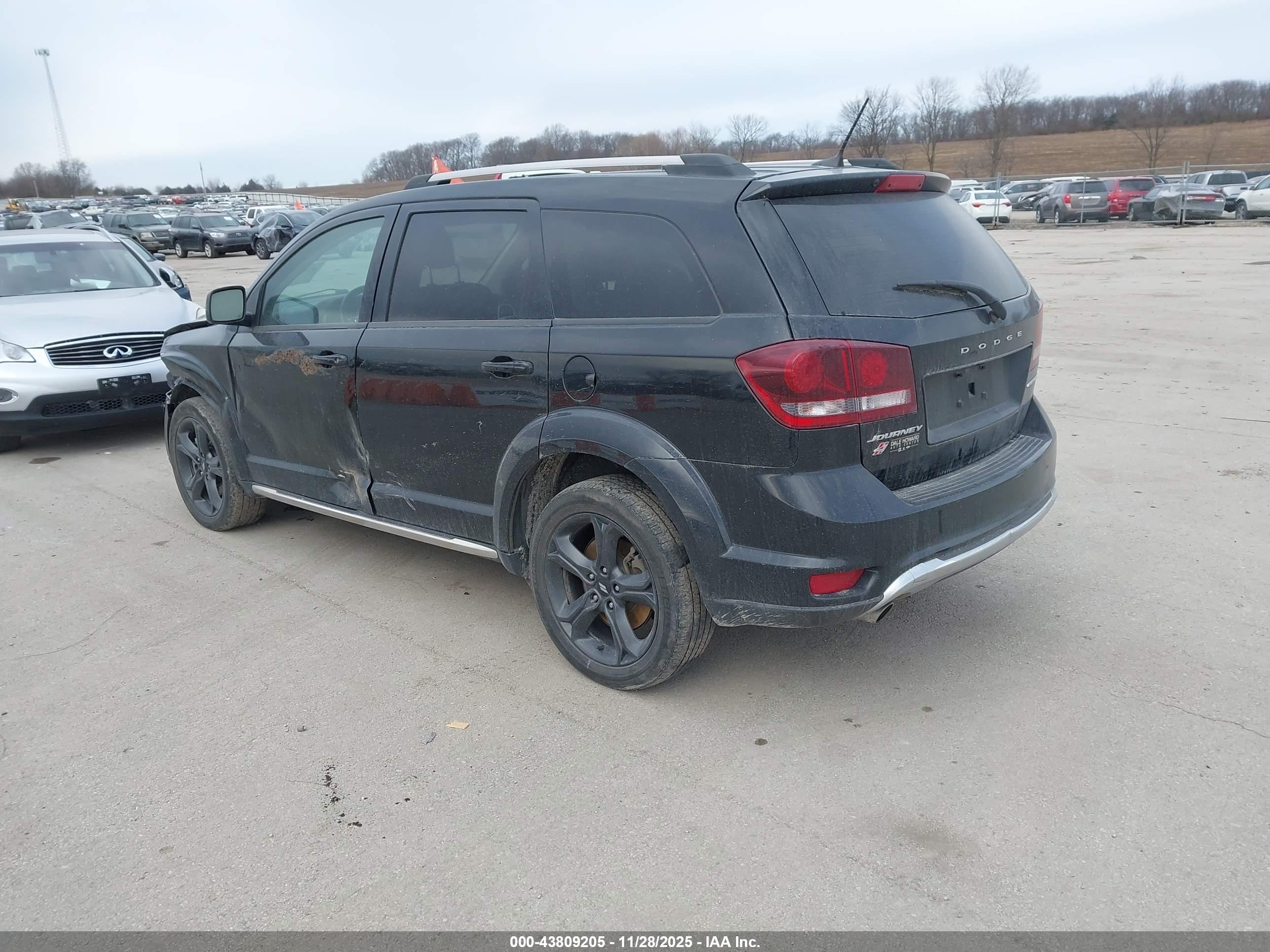 DODGE JOURNEY image 3