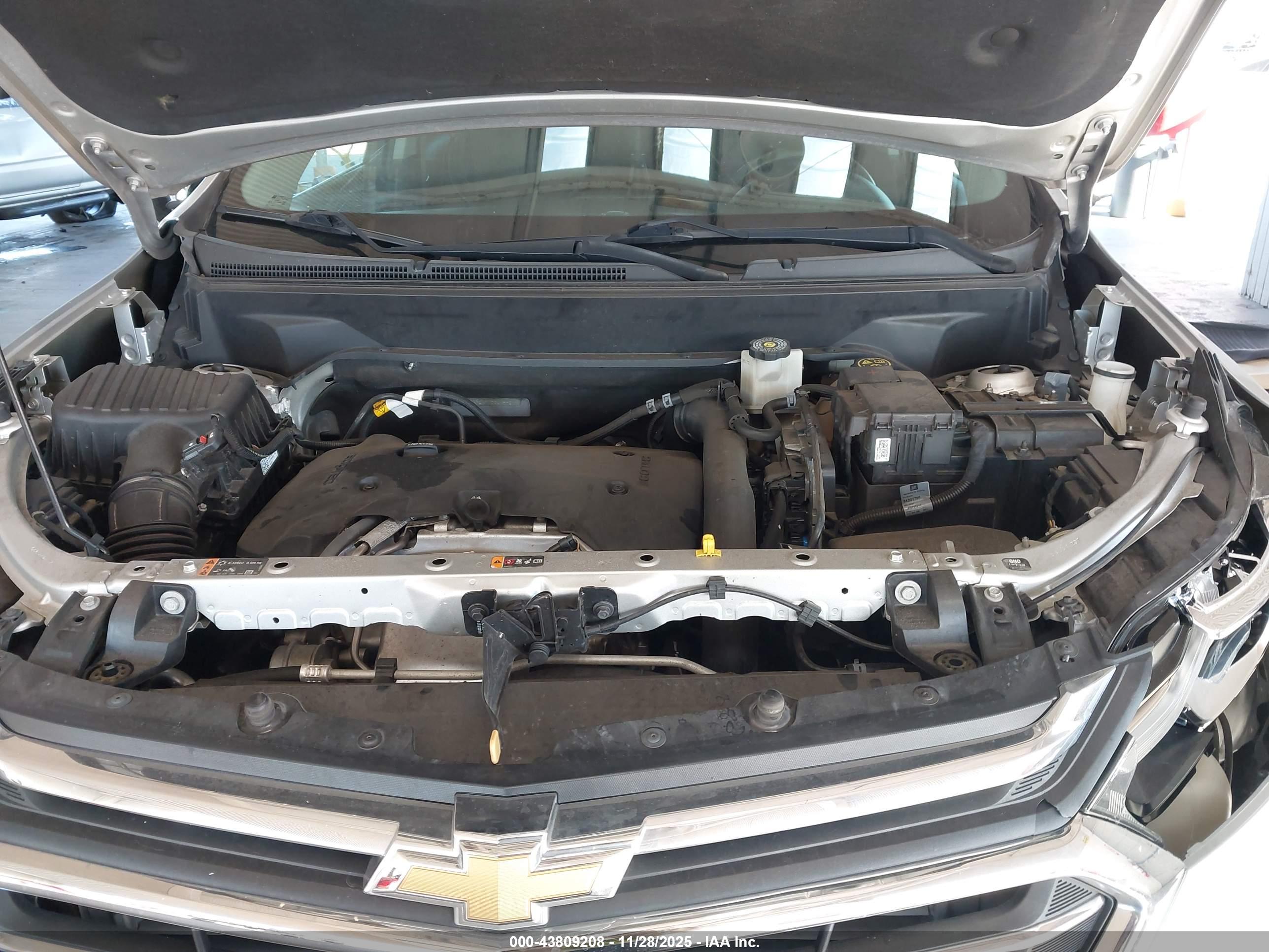 CHEVROLET EQUINOX image 10