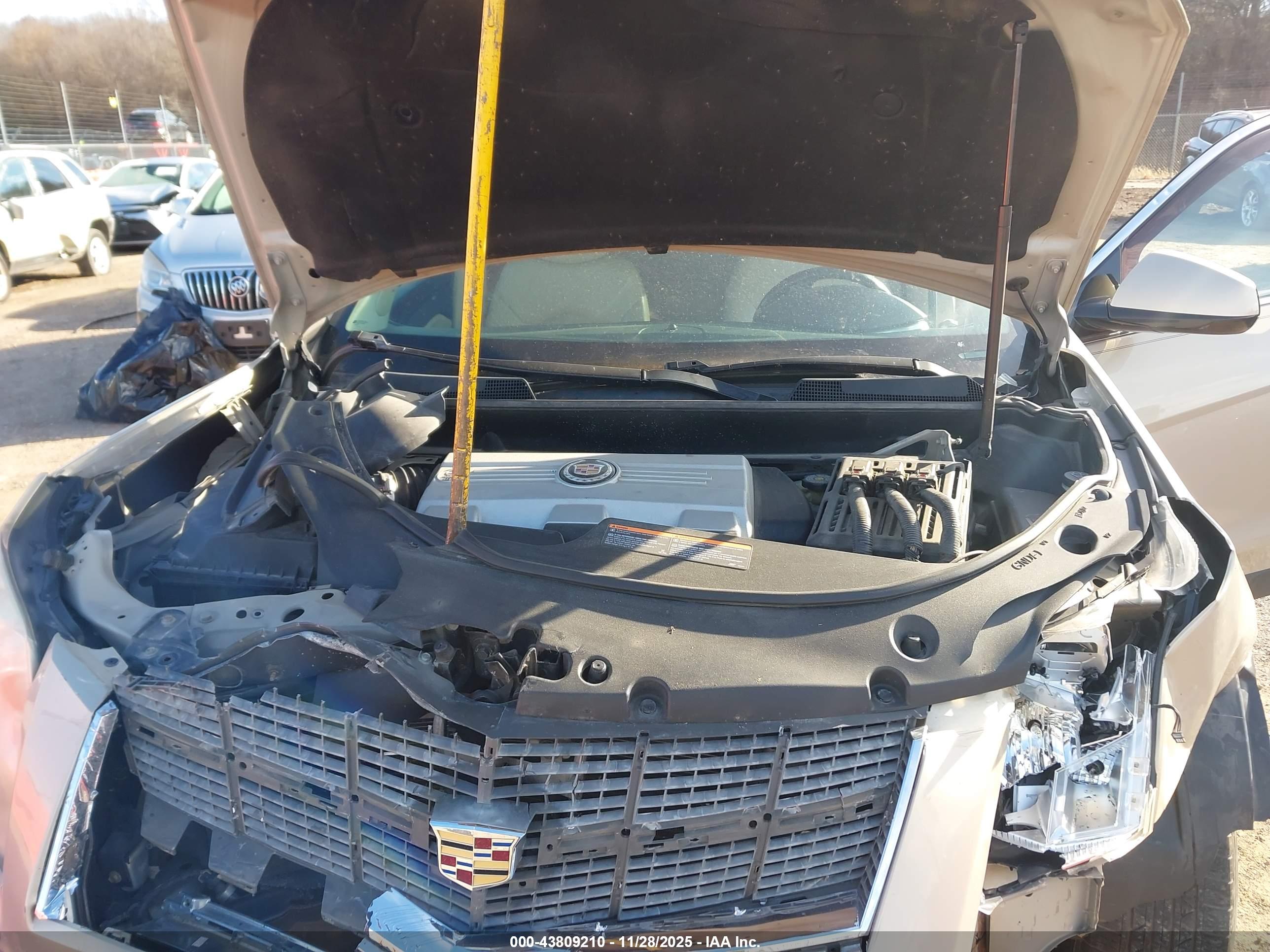 CADILLAC SRX image 10