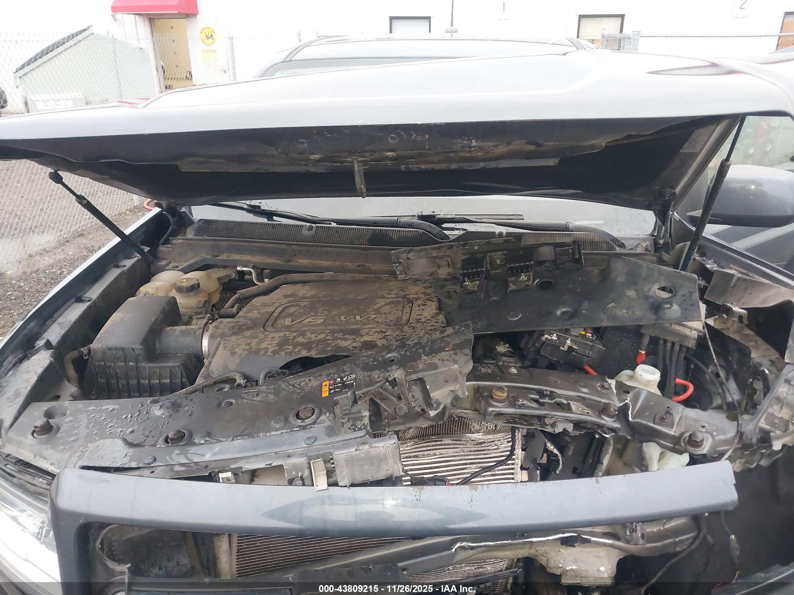 GMC CANYON image 10