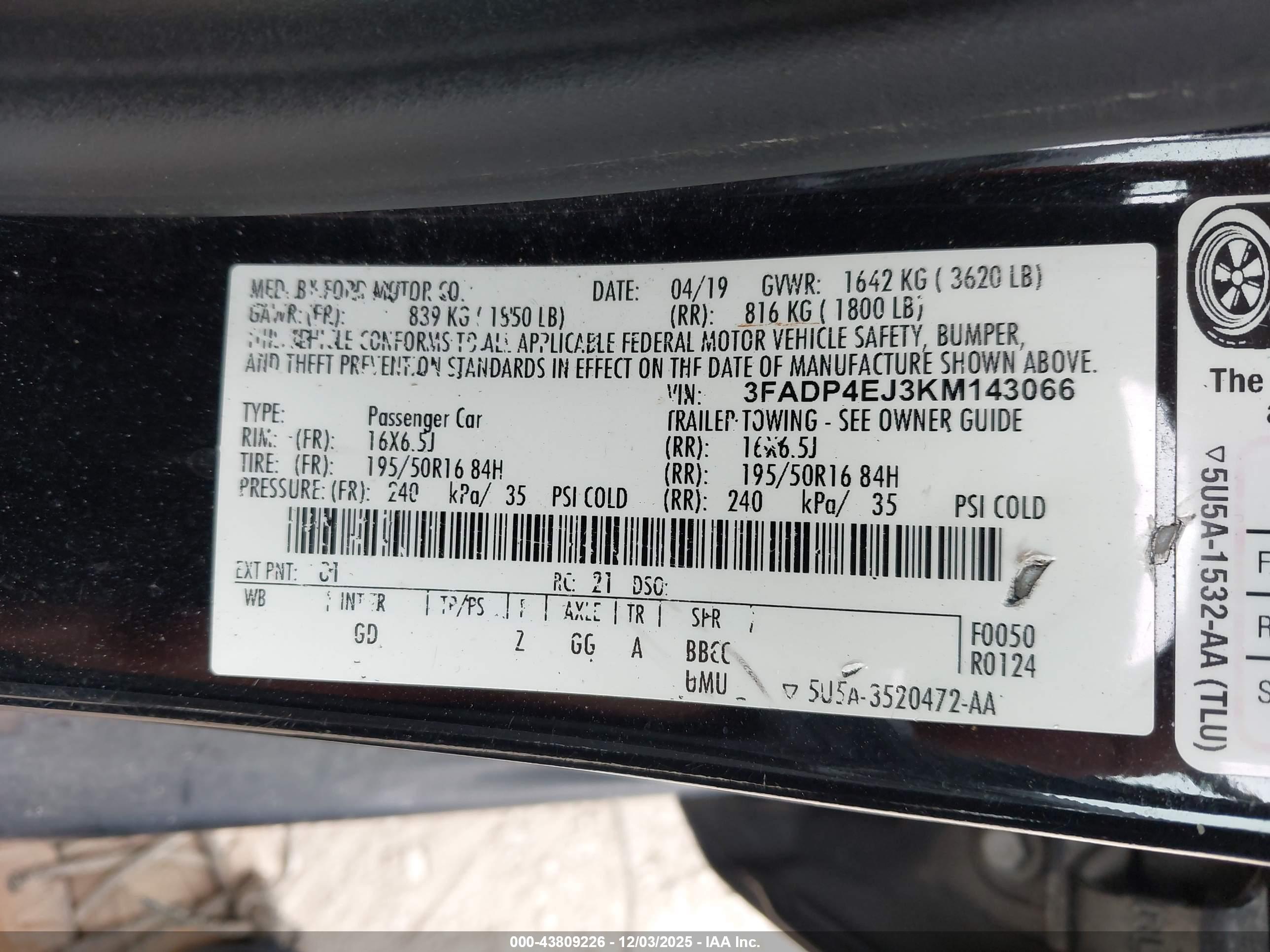 FORD FIESTA image 9