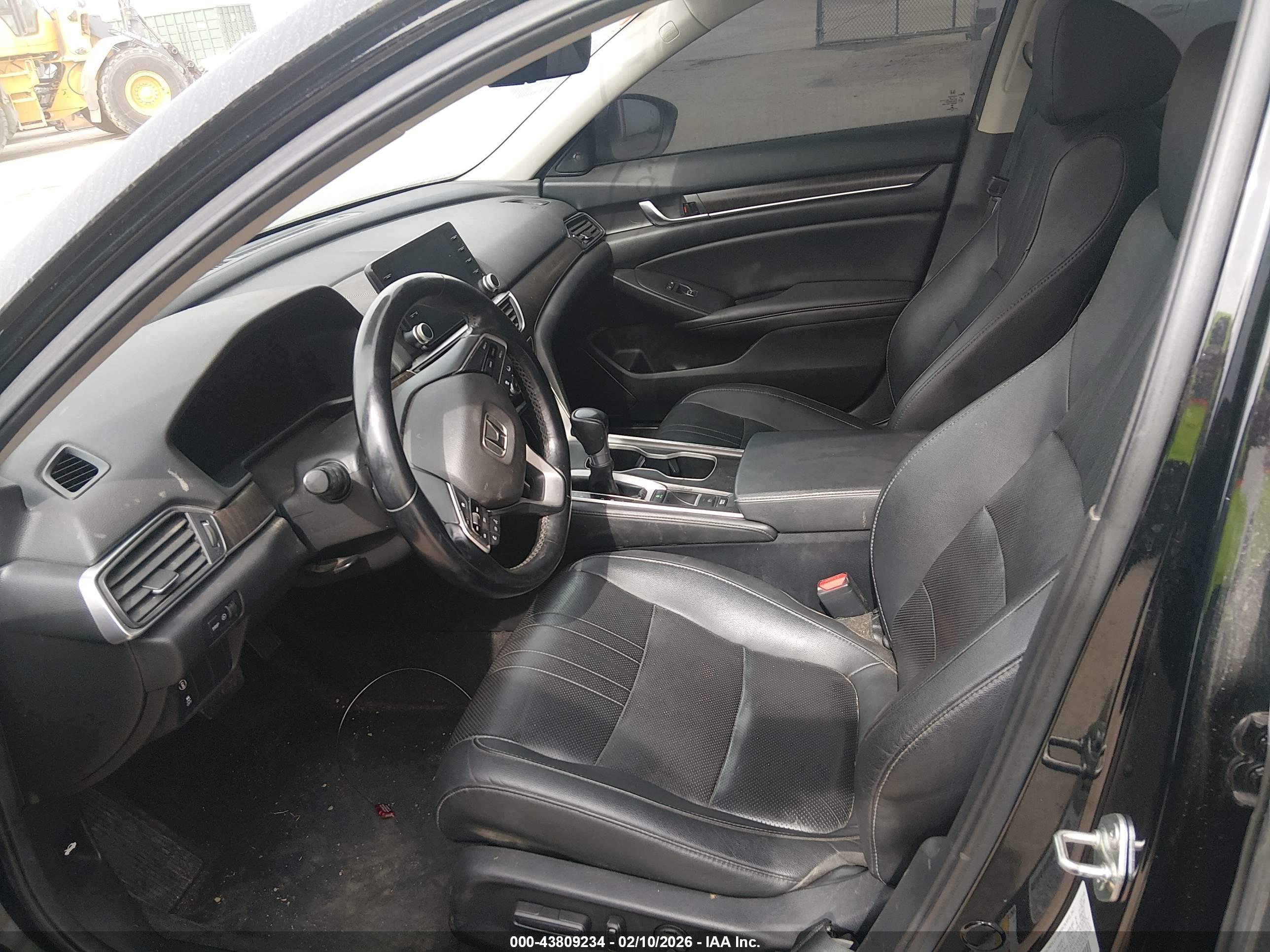 HONDA ACCORD image 5