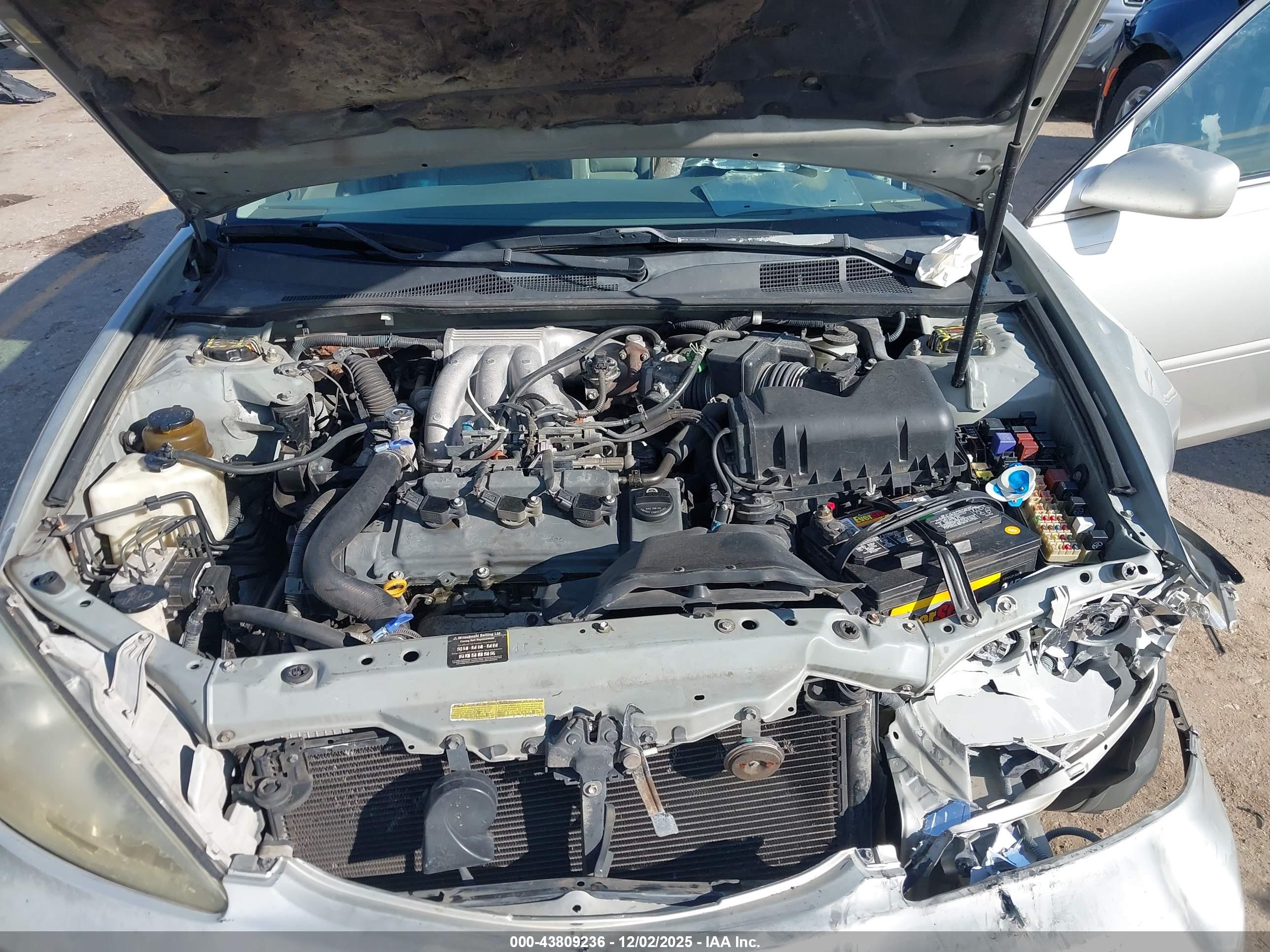 TOYOTA CAMRY image 10