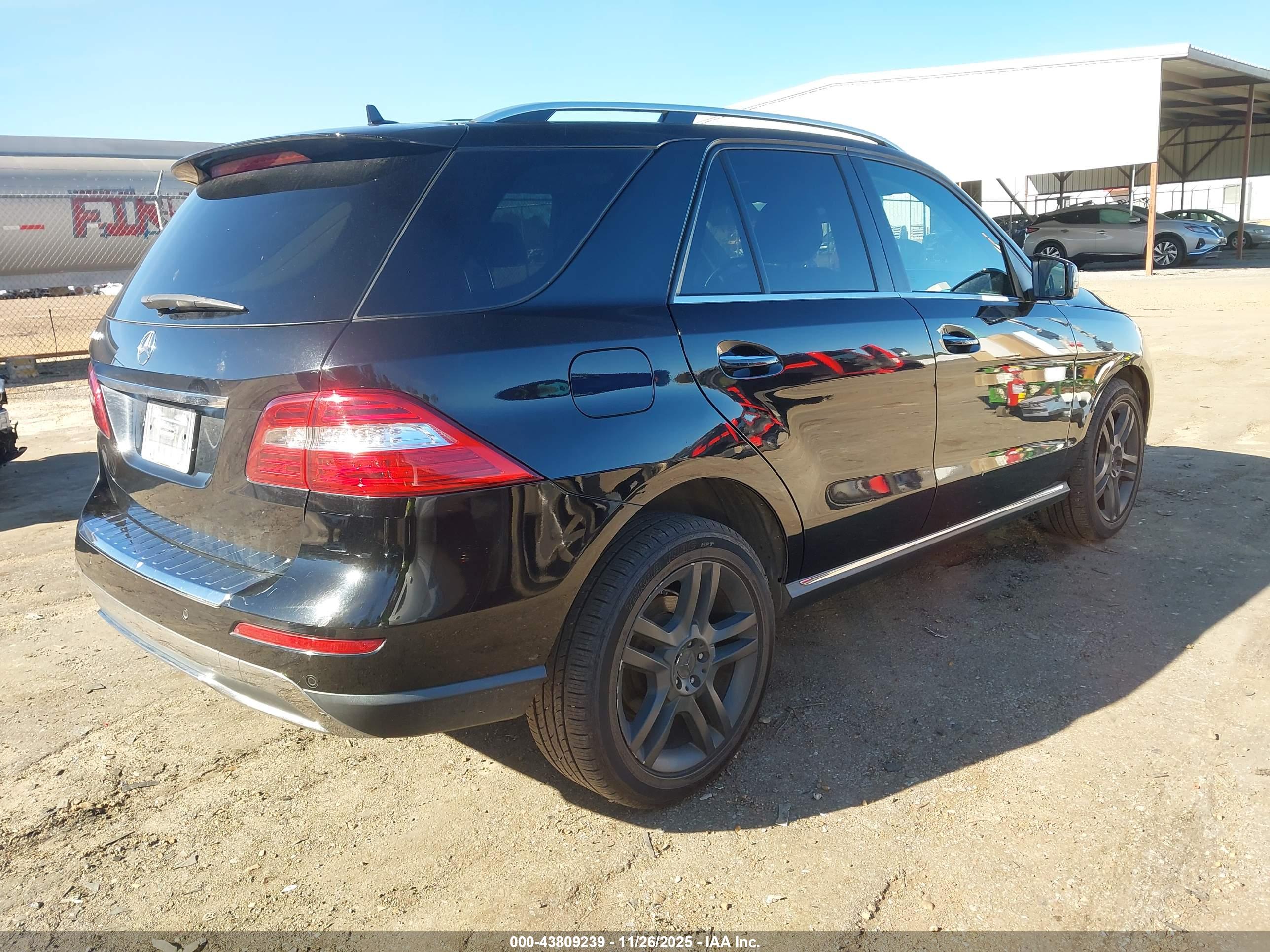 MERCEDES-BENZ ML image 4