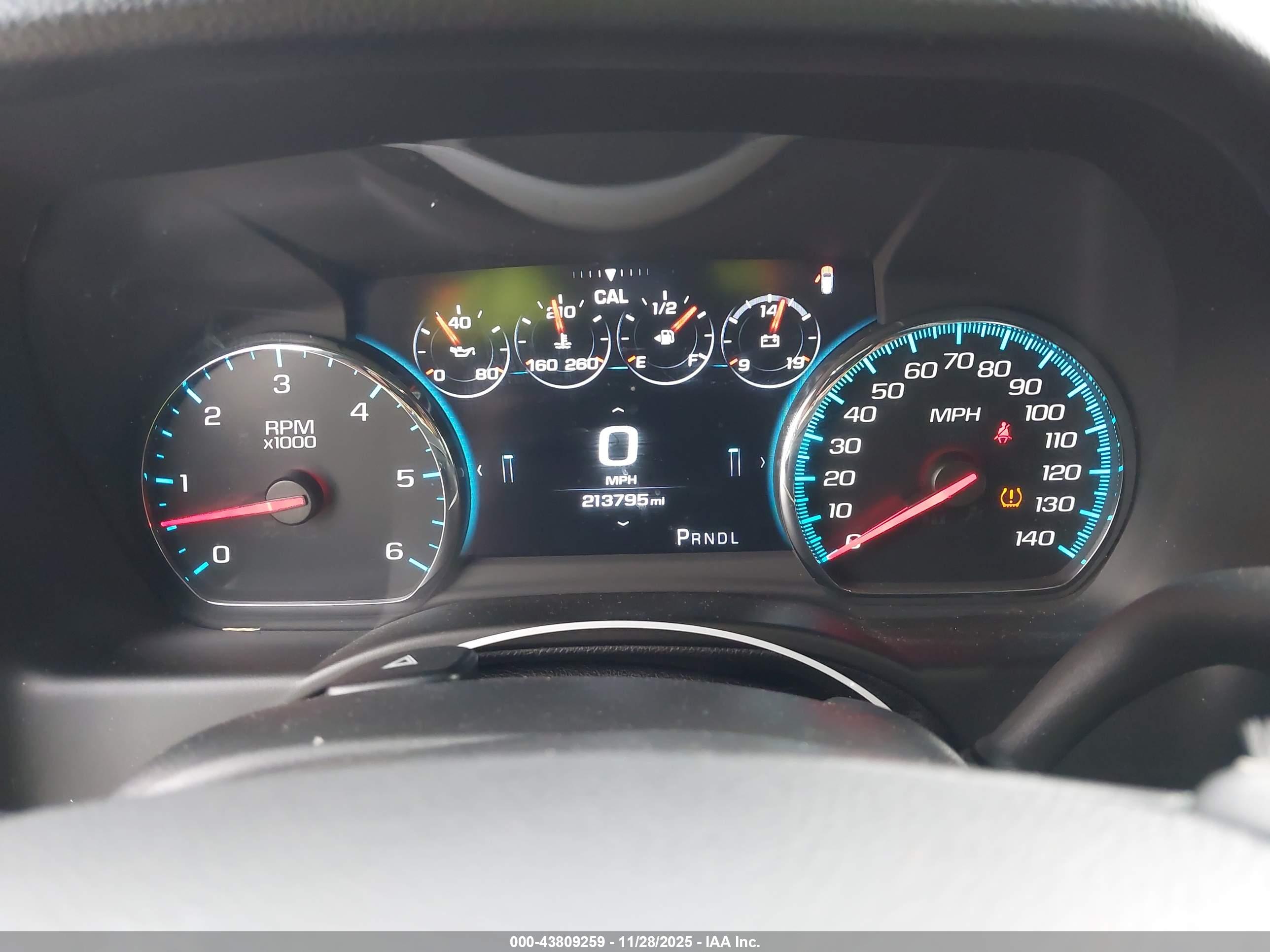GMC YUKON image 7