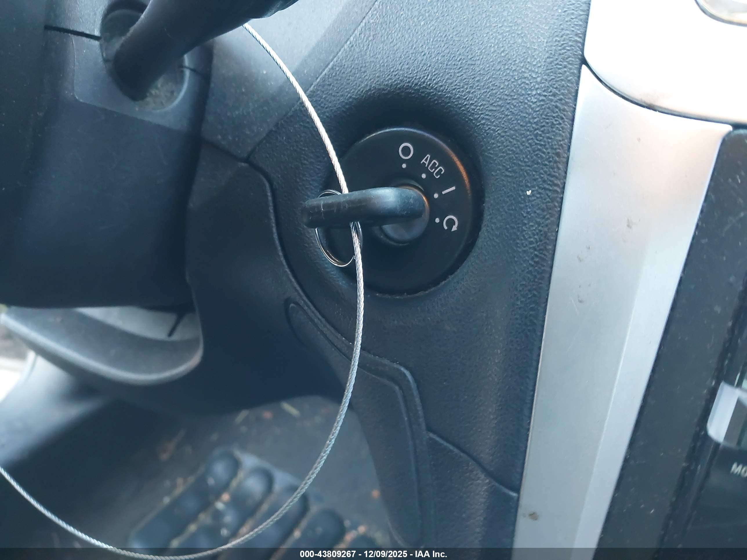 CHEVROLET MALIBU image 11