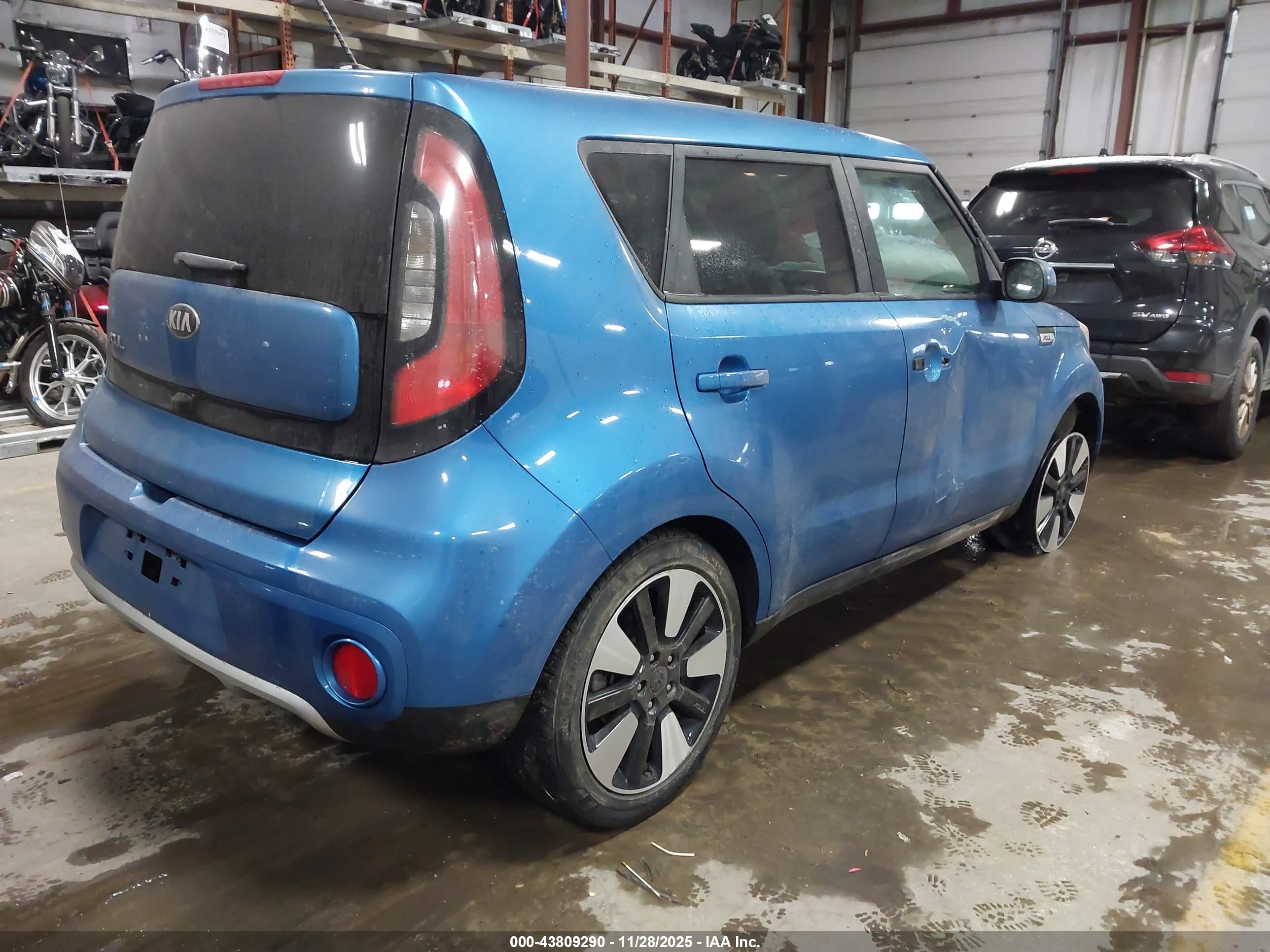 KIA SOUL image 4