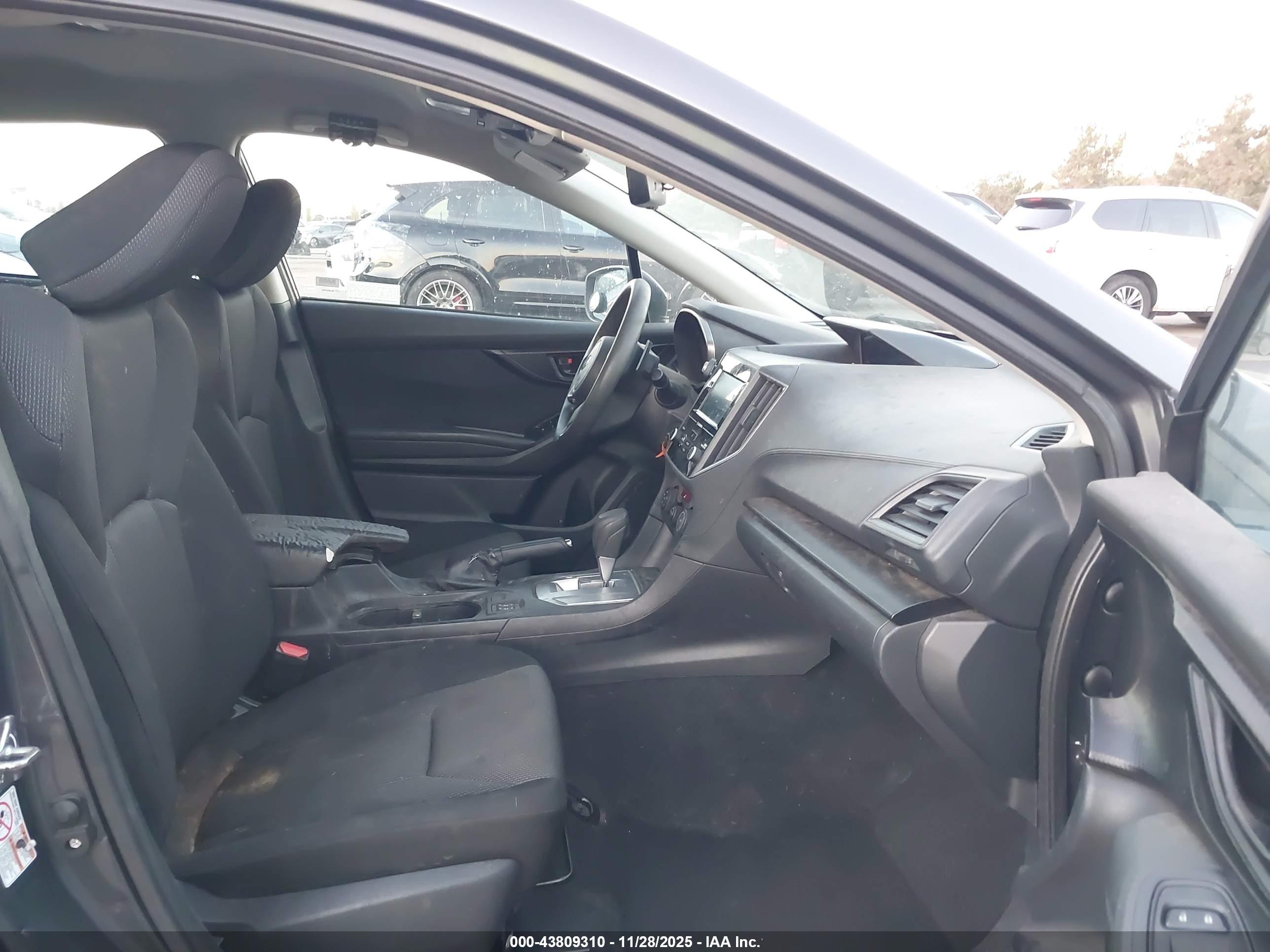 SUBARU IMPREZA image 5