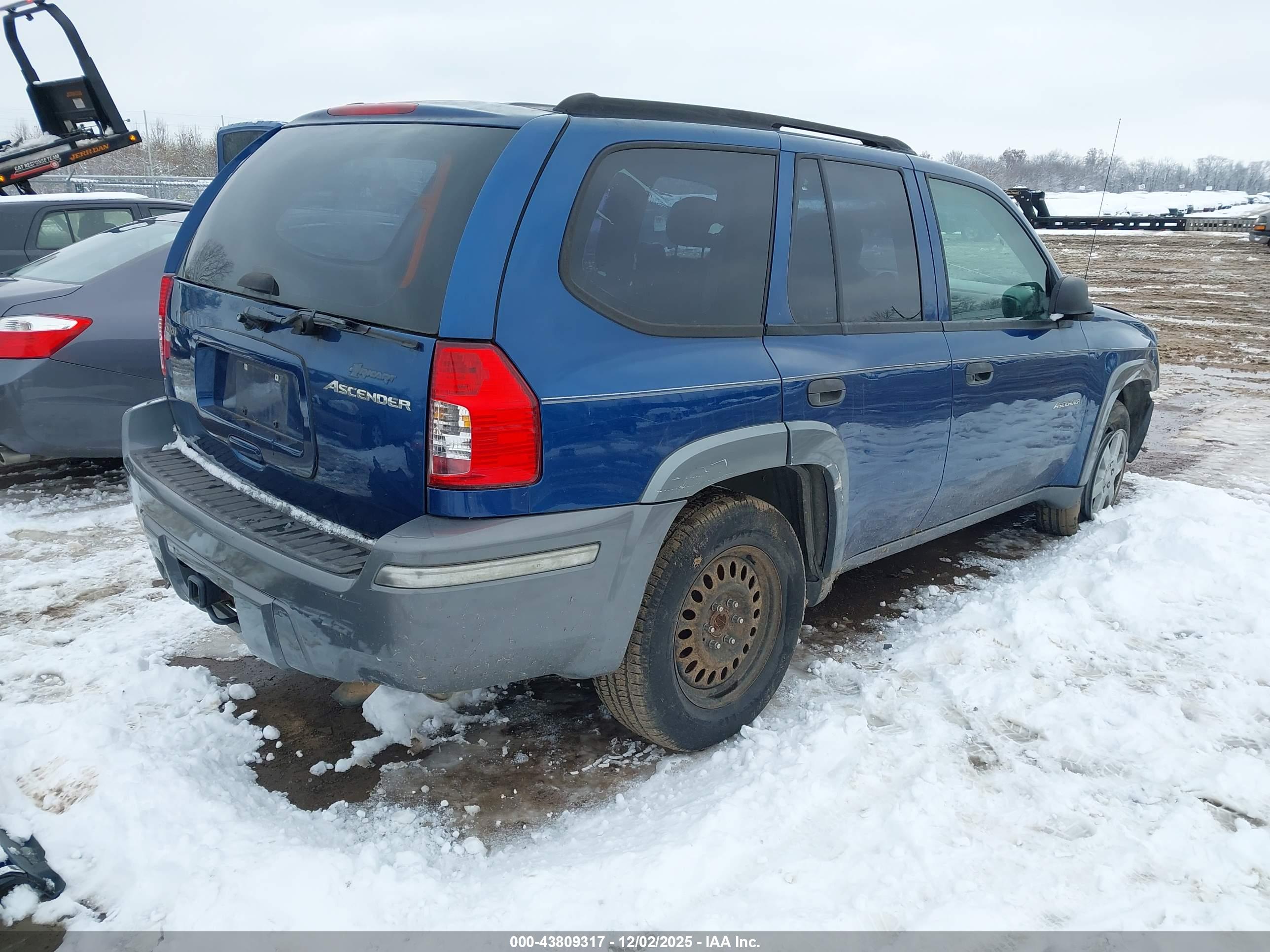 ISUZU ASCENDER image 4