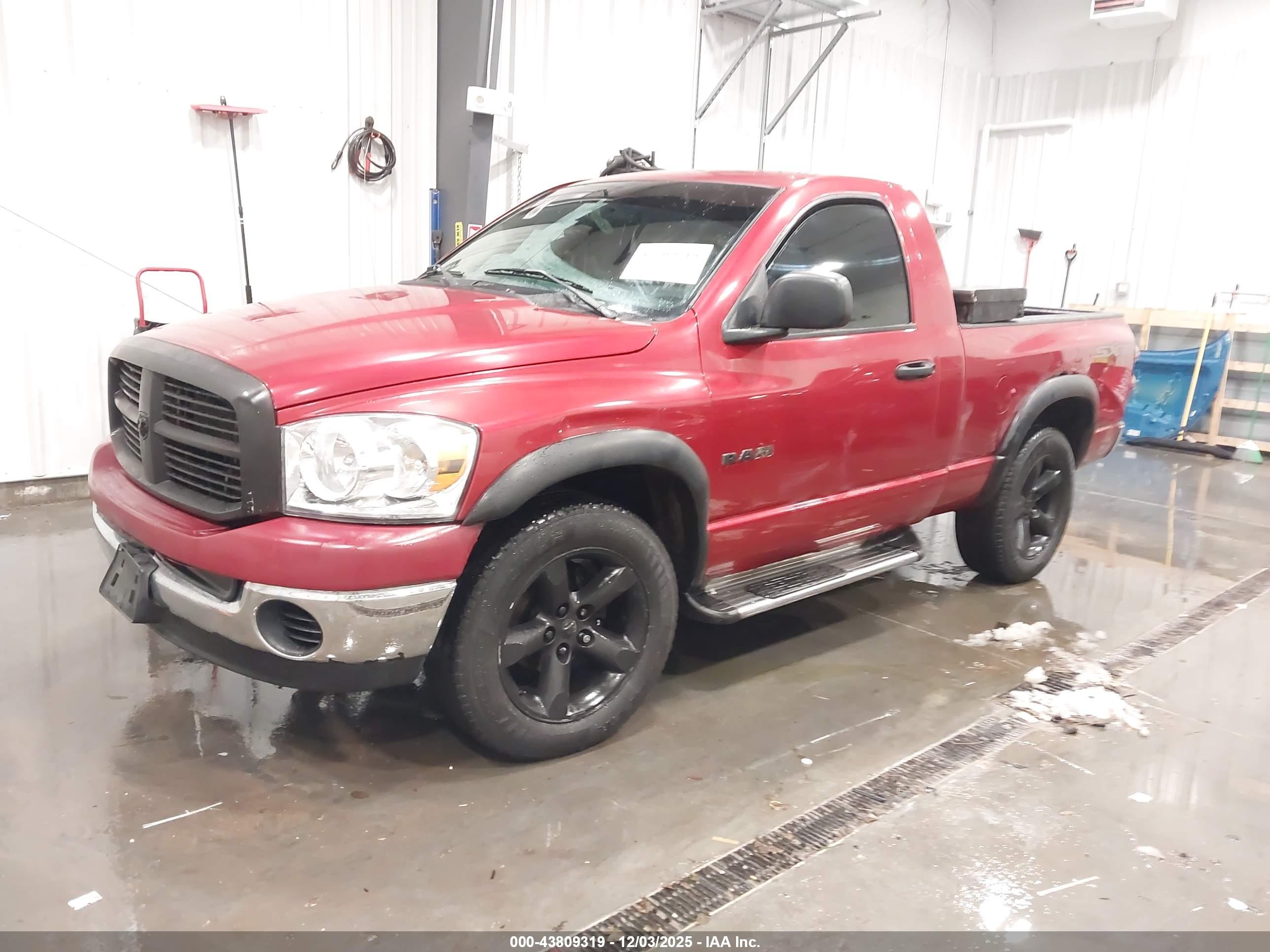 DODGE RAM image 2