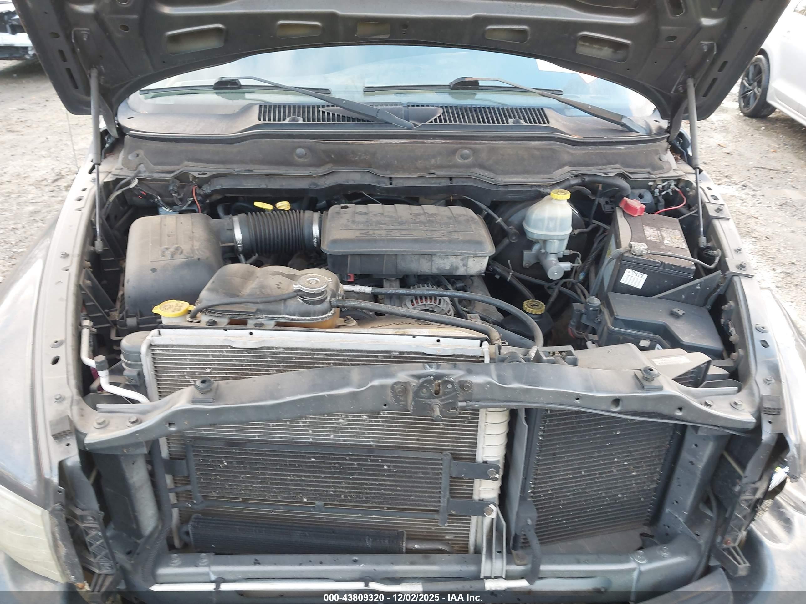 DODGE RAM image 10