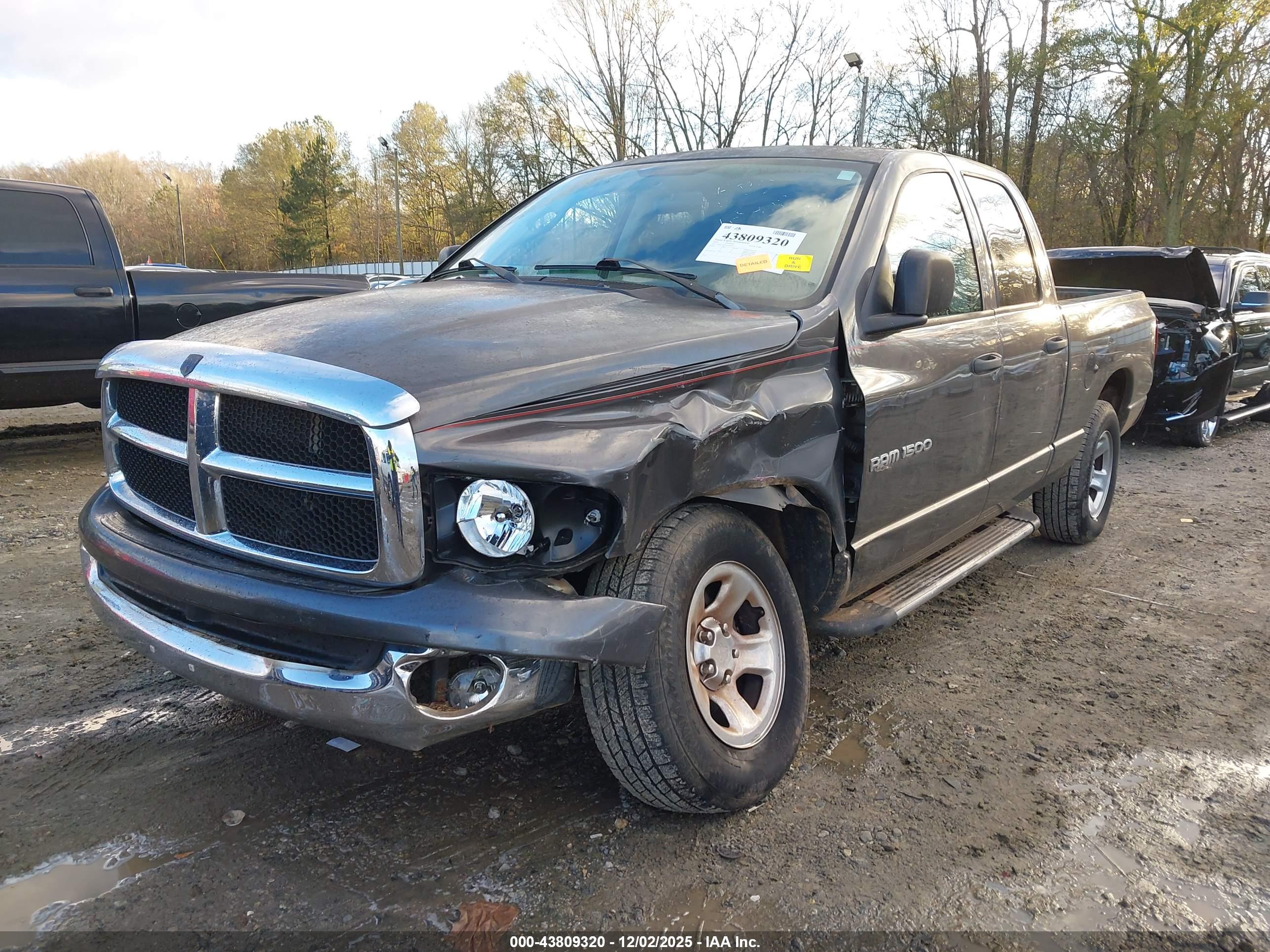 DODGE RAM image 6