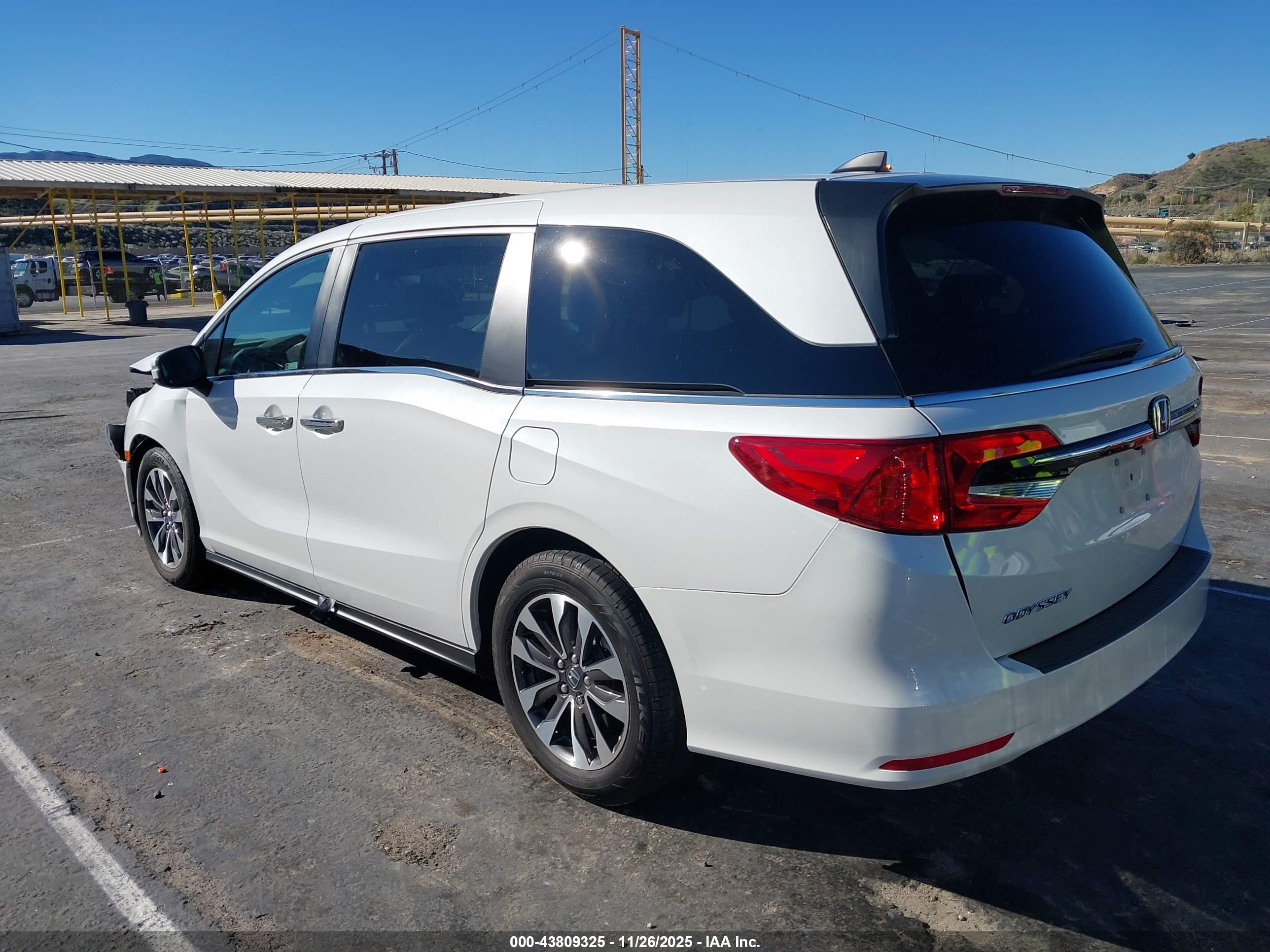 HONDA ODYSSEY image 3
