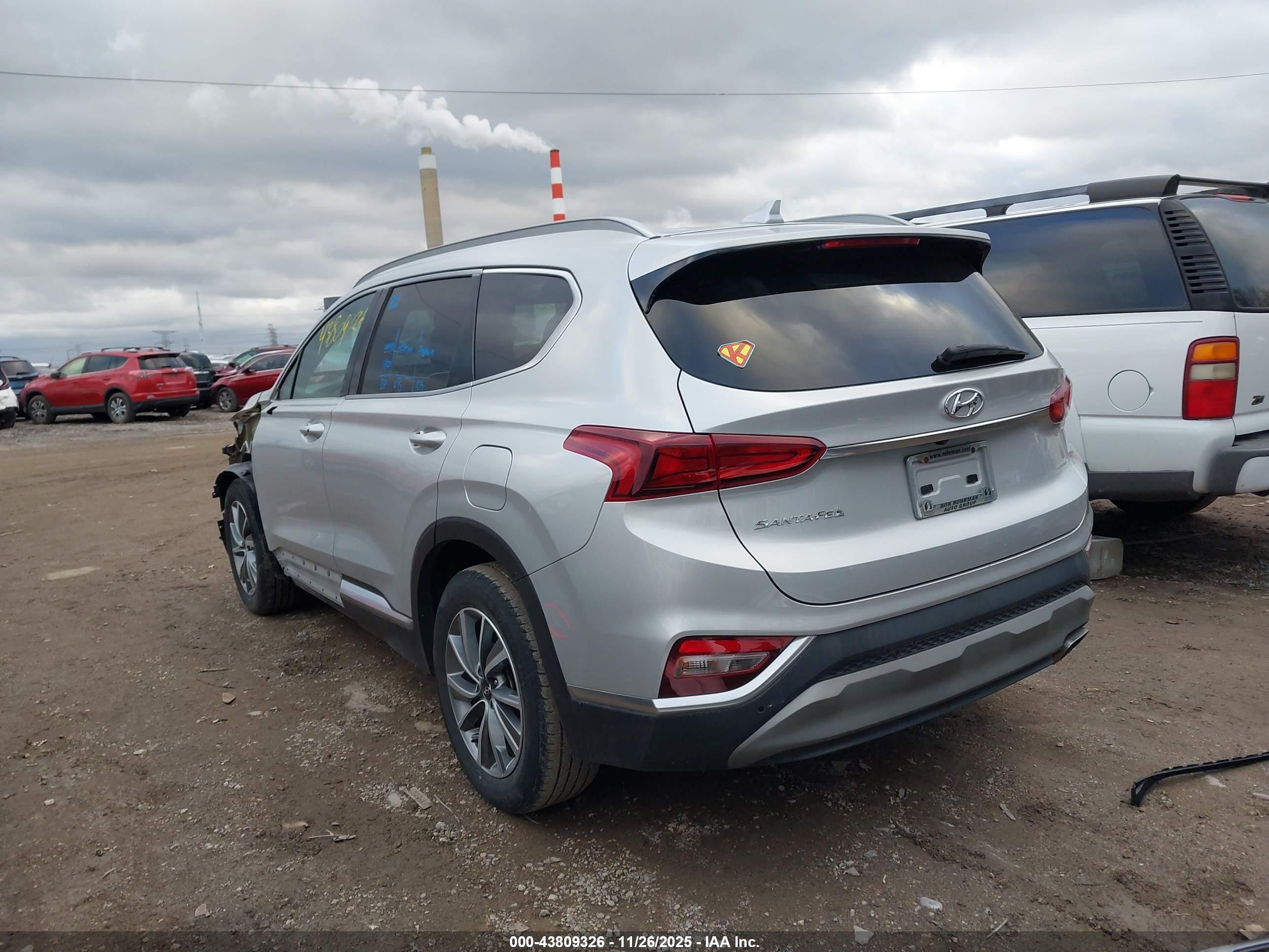 HYUNDAI SANTA image 3