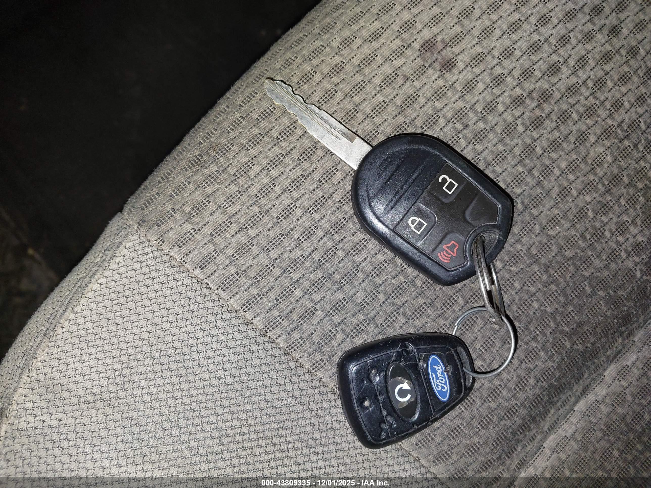 FORD F-150 image 11