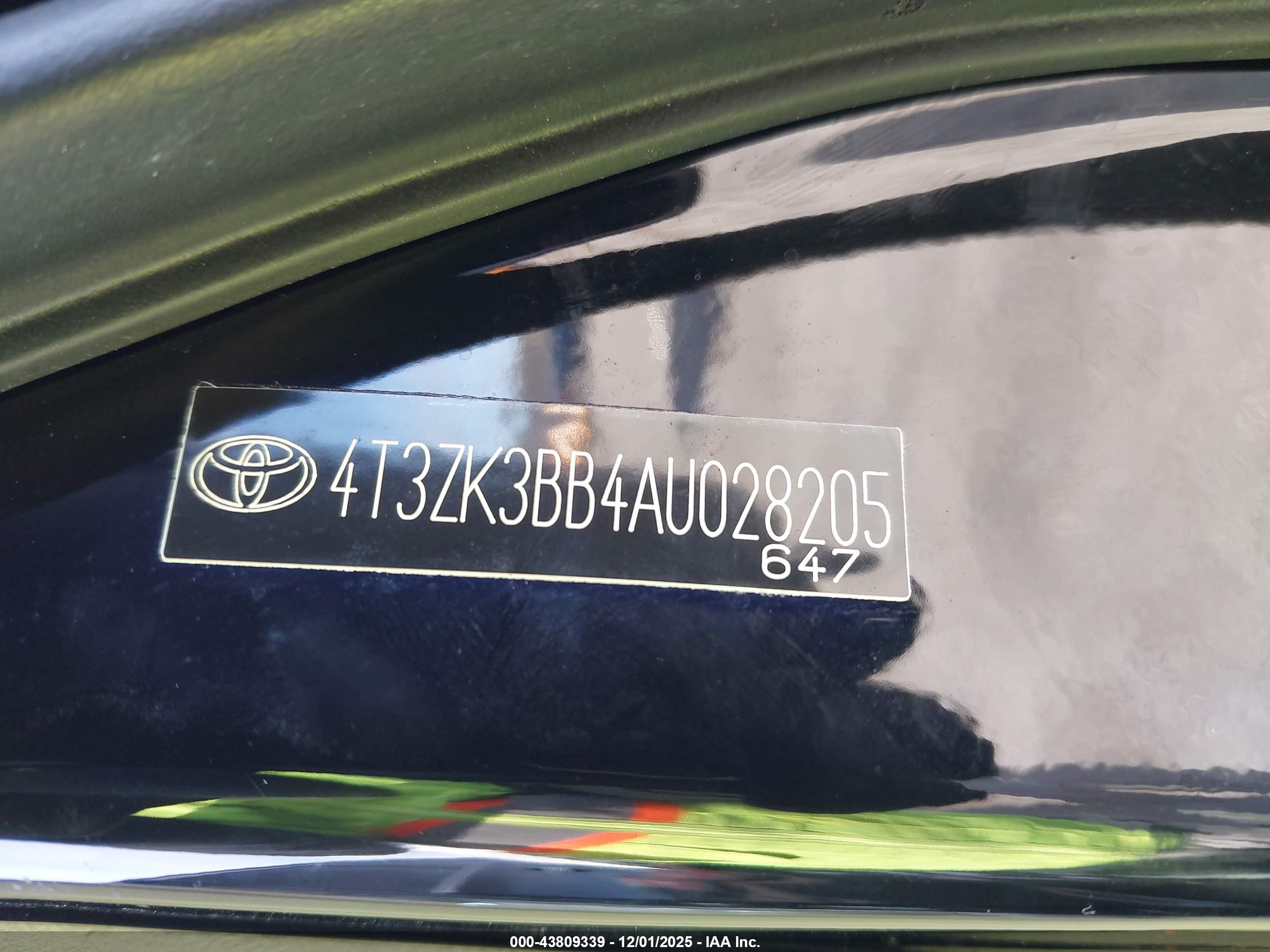 TOYOTA VENZA image 9