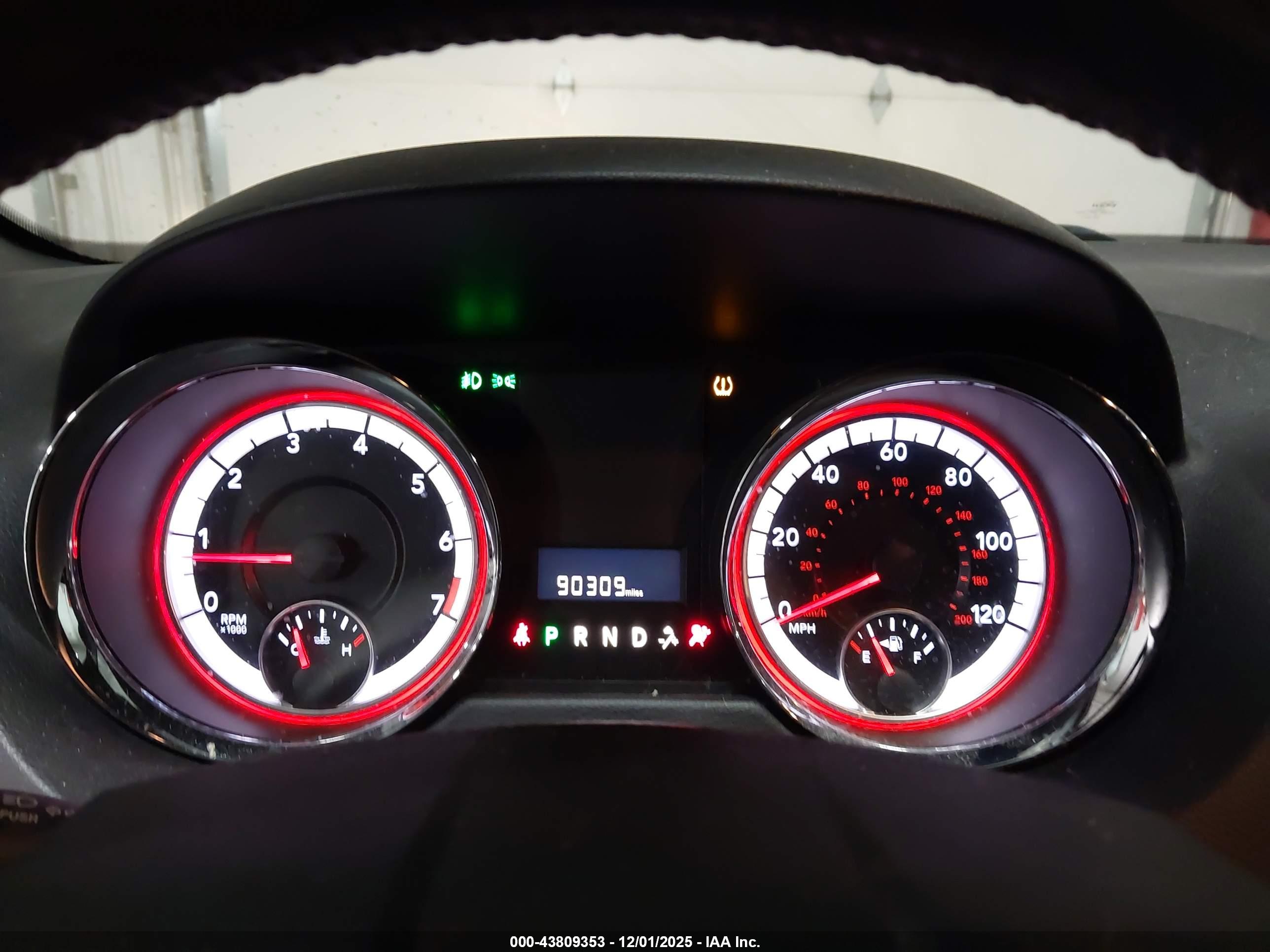 DODGE GRAND image 7