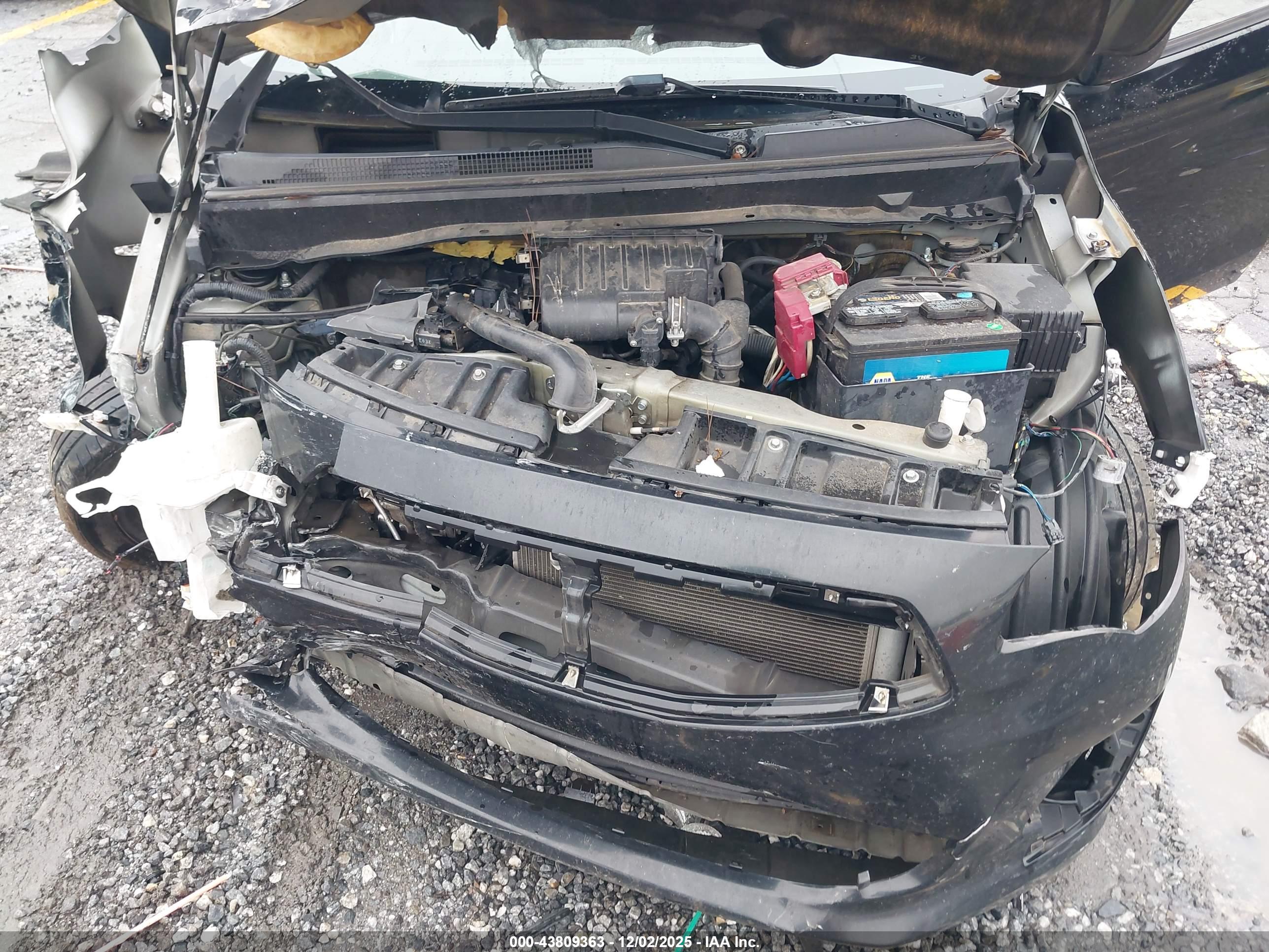MITSUBISHI MIRAGE image 10