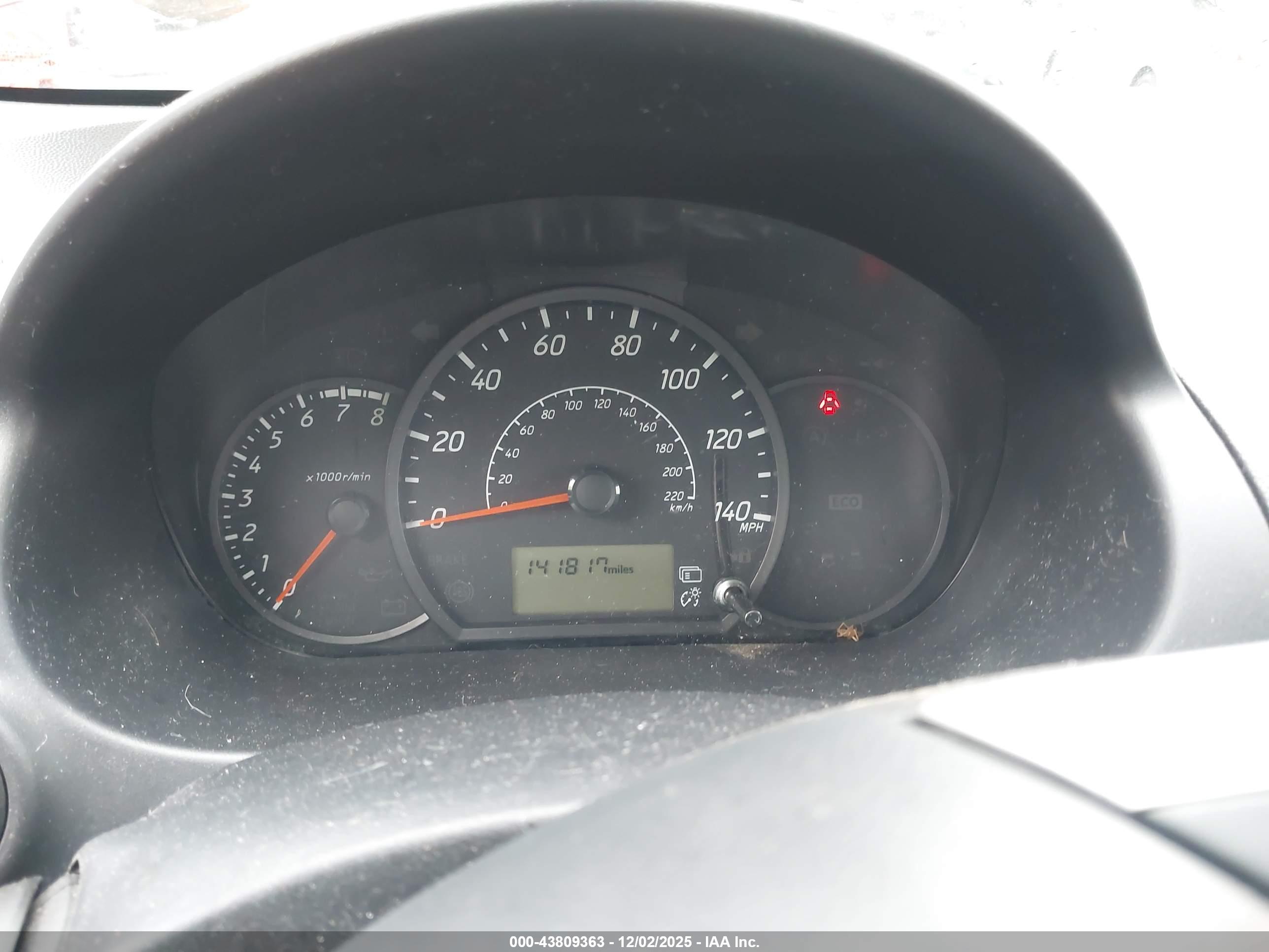 MITSUBISHI MIRAGE image 7