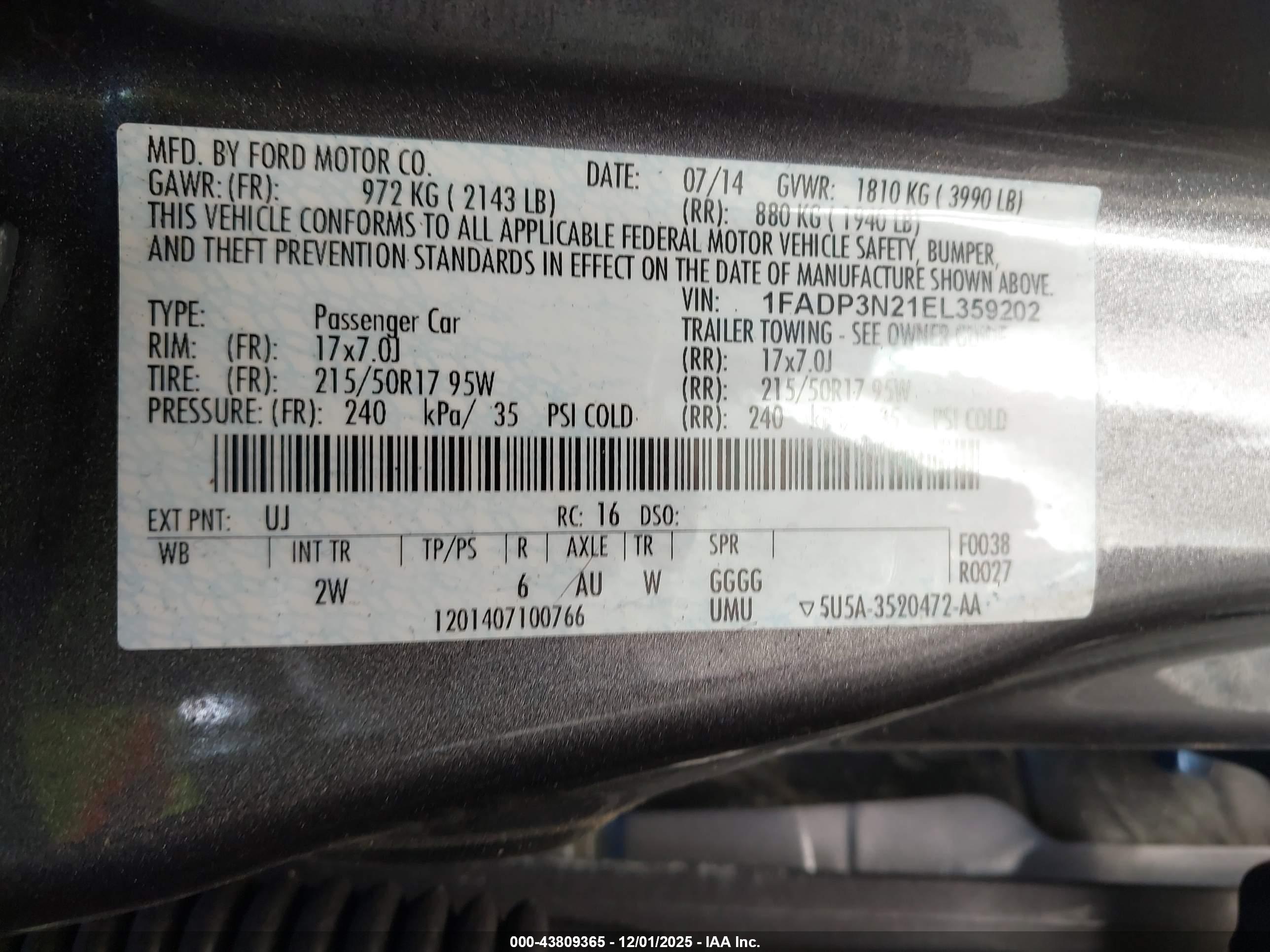 FORD FOCUS image 9