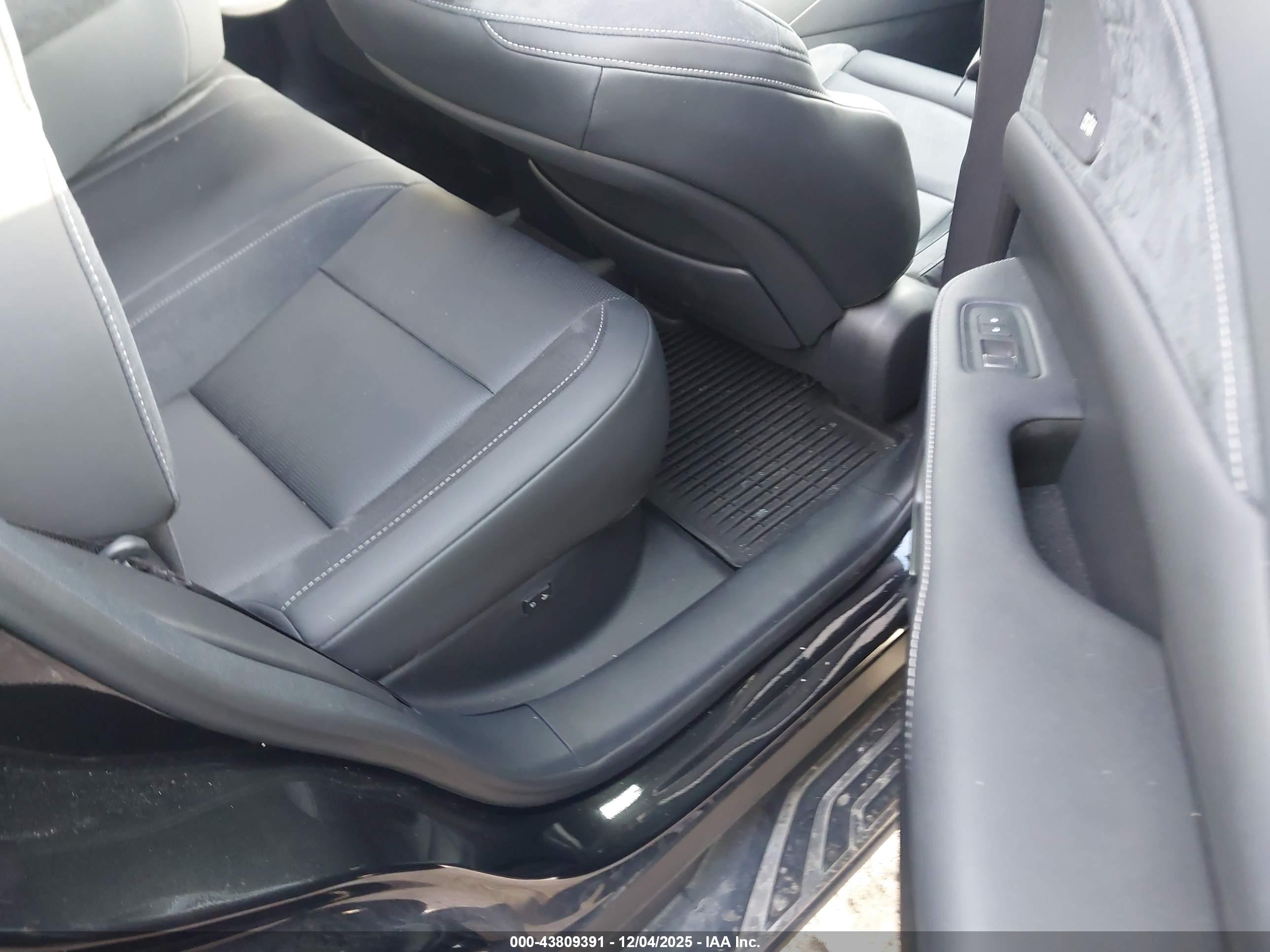 LEXUS RX image 8