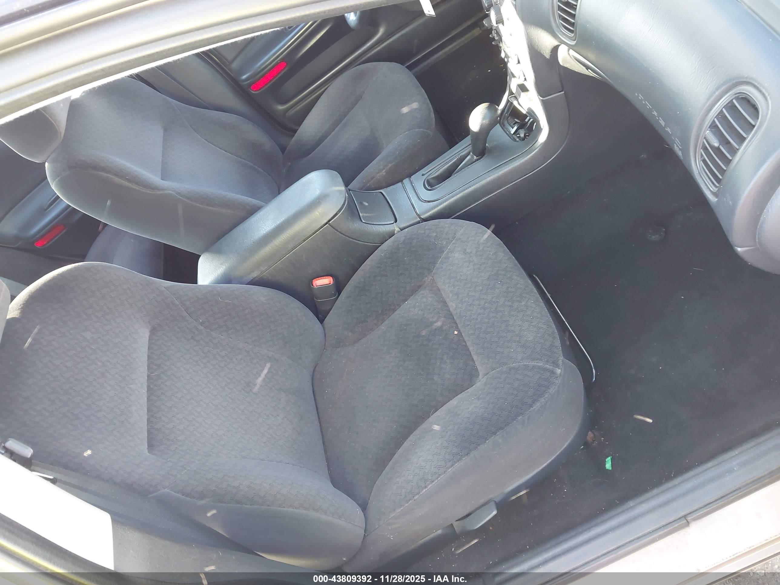 DODGE INTREPID image 5
