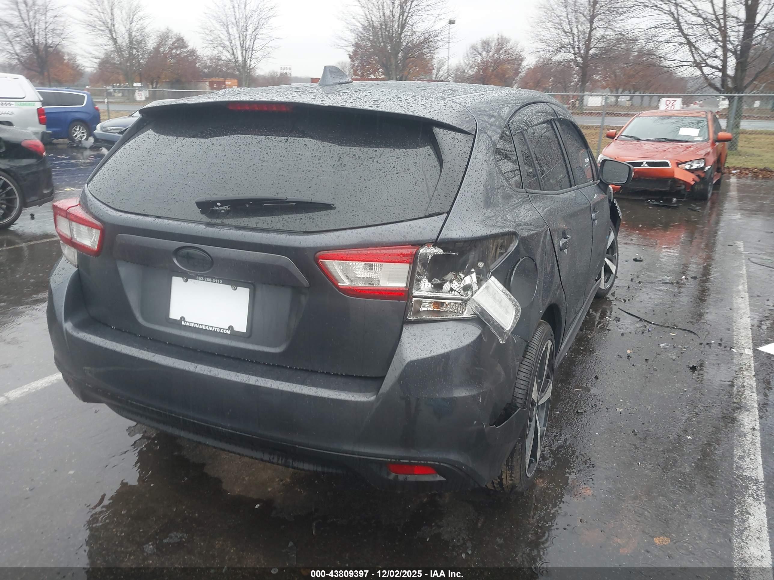 SUBARU IMPREZA image 4
