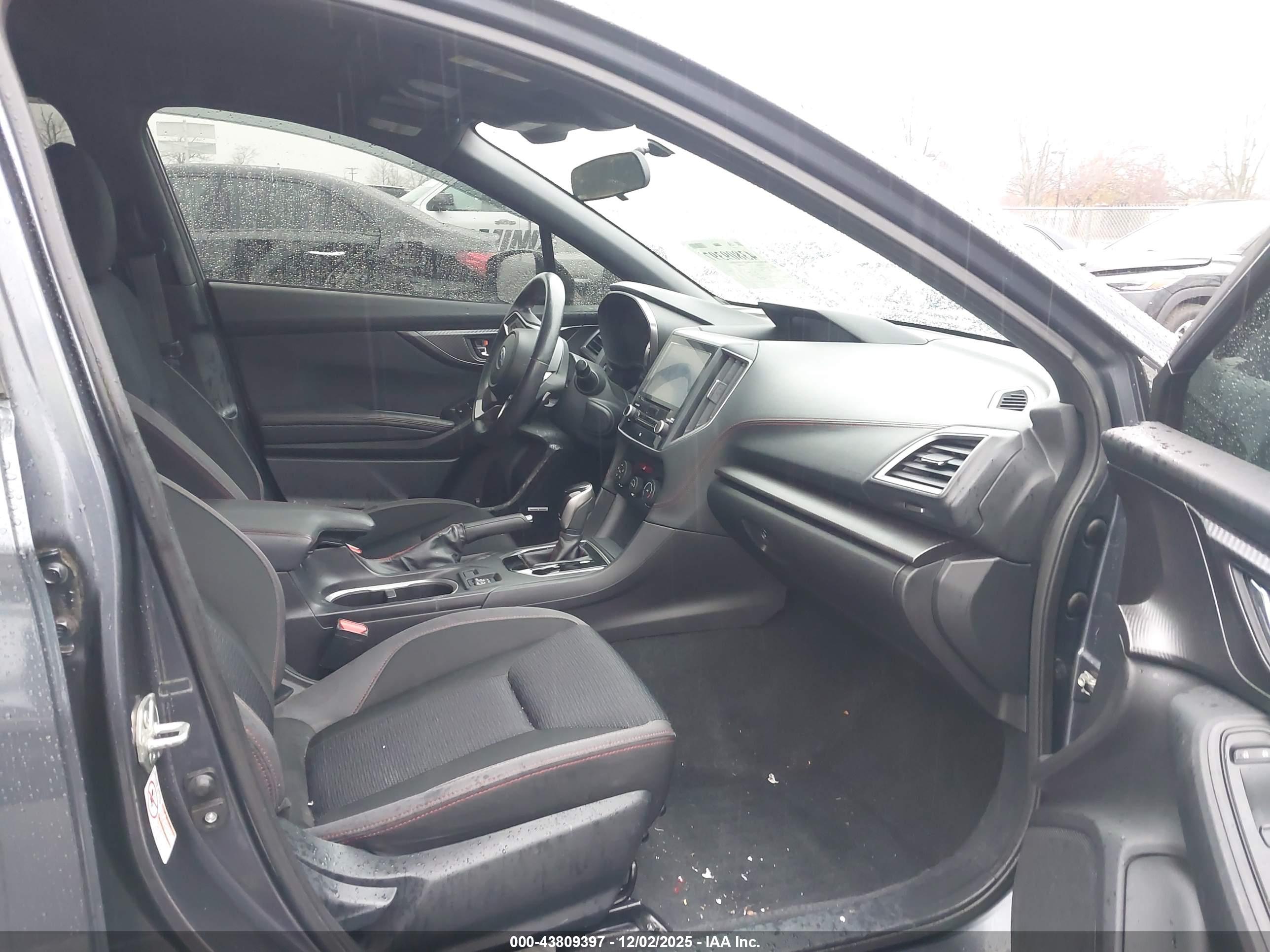 SUBARU IMPREZA image 5