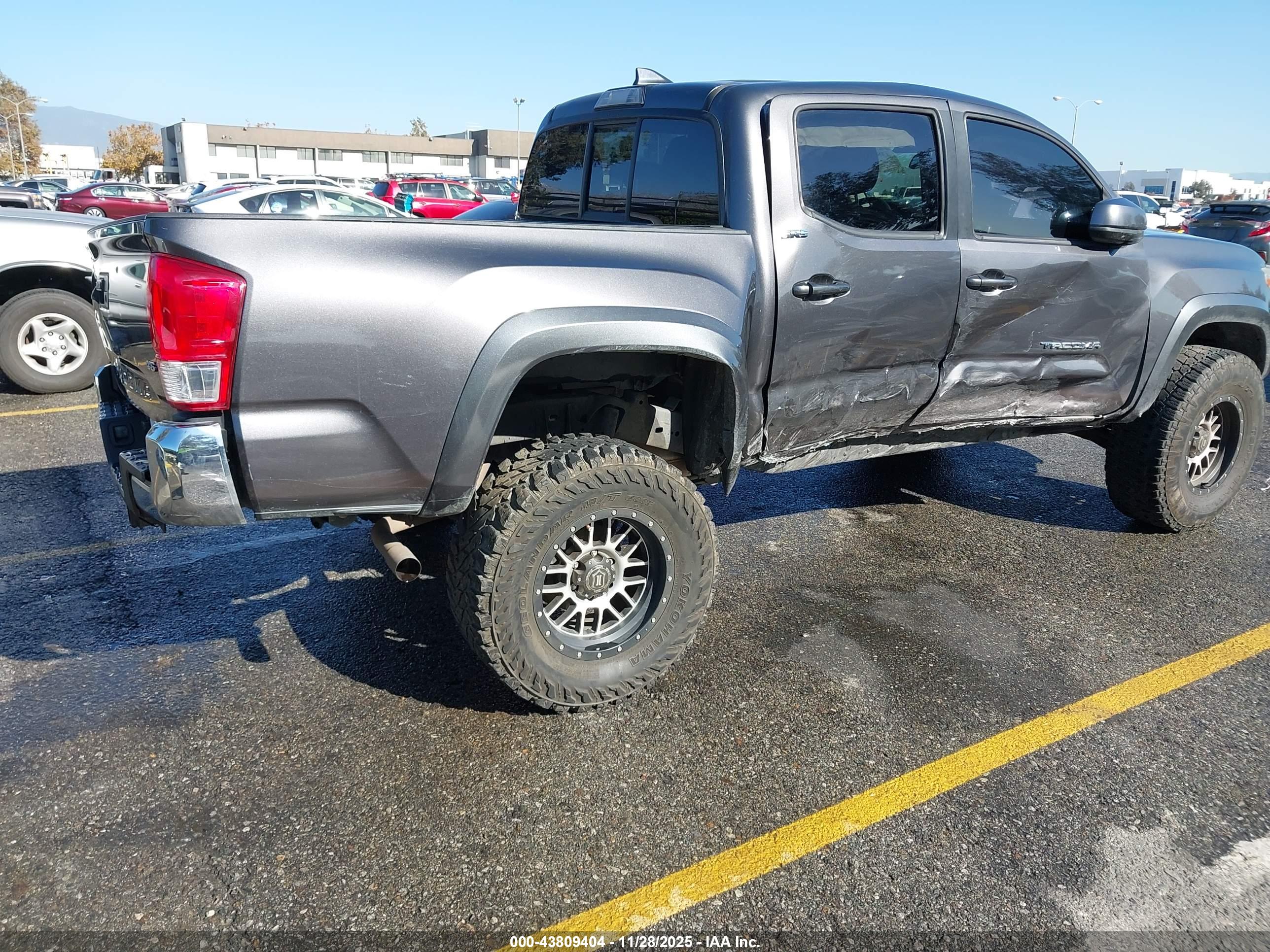 TOYOTA TACOMA image 4