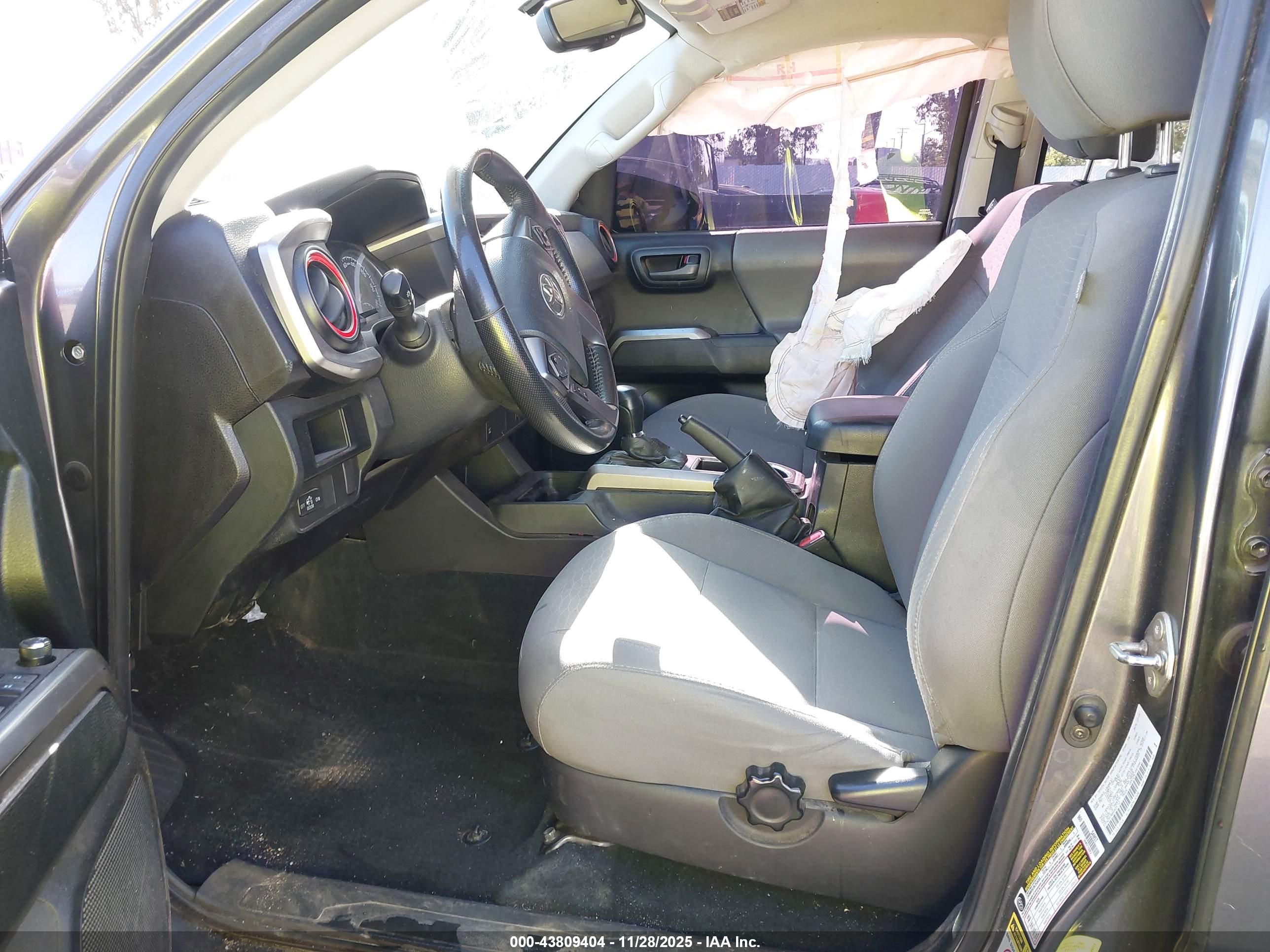 TOYOTA TACOMA image 5