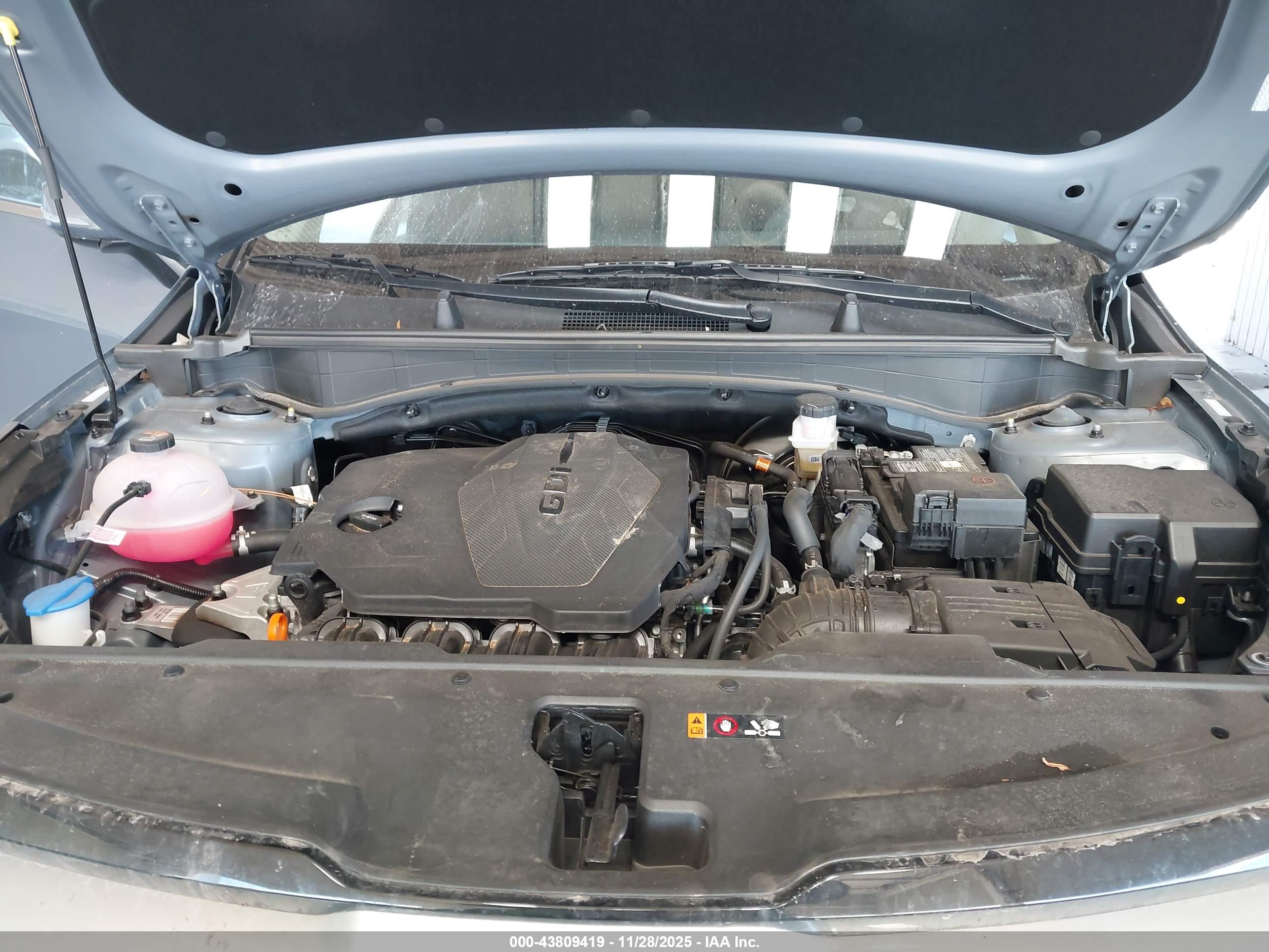 KIA SPORTAGE image 10