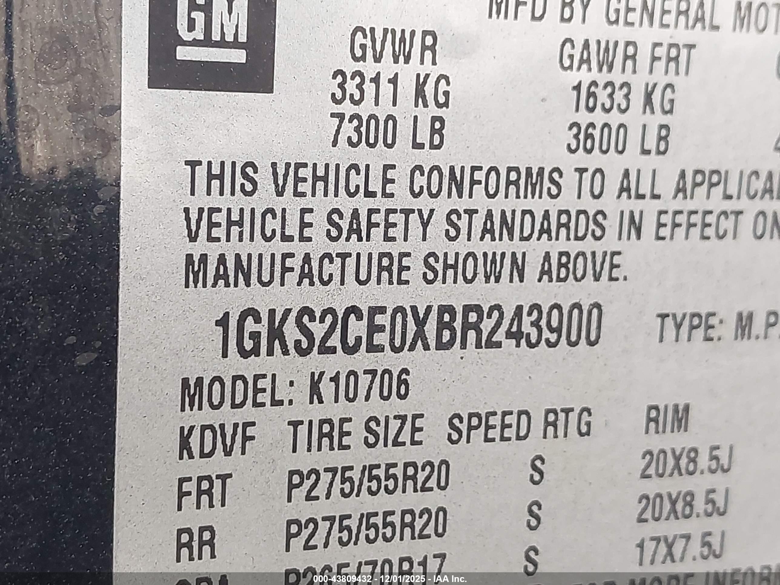 GMC YUKON image 9