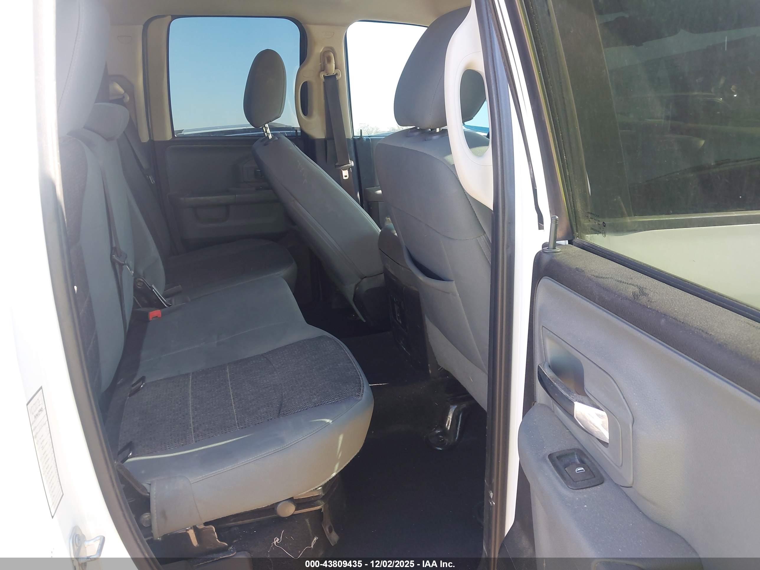 RAM 1500 image 8